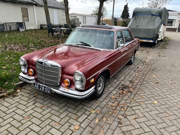 280.sel. 4.5 W109 Model Op Kentekenbewijs