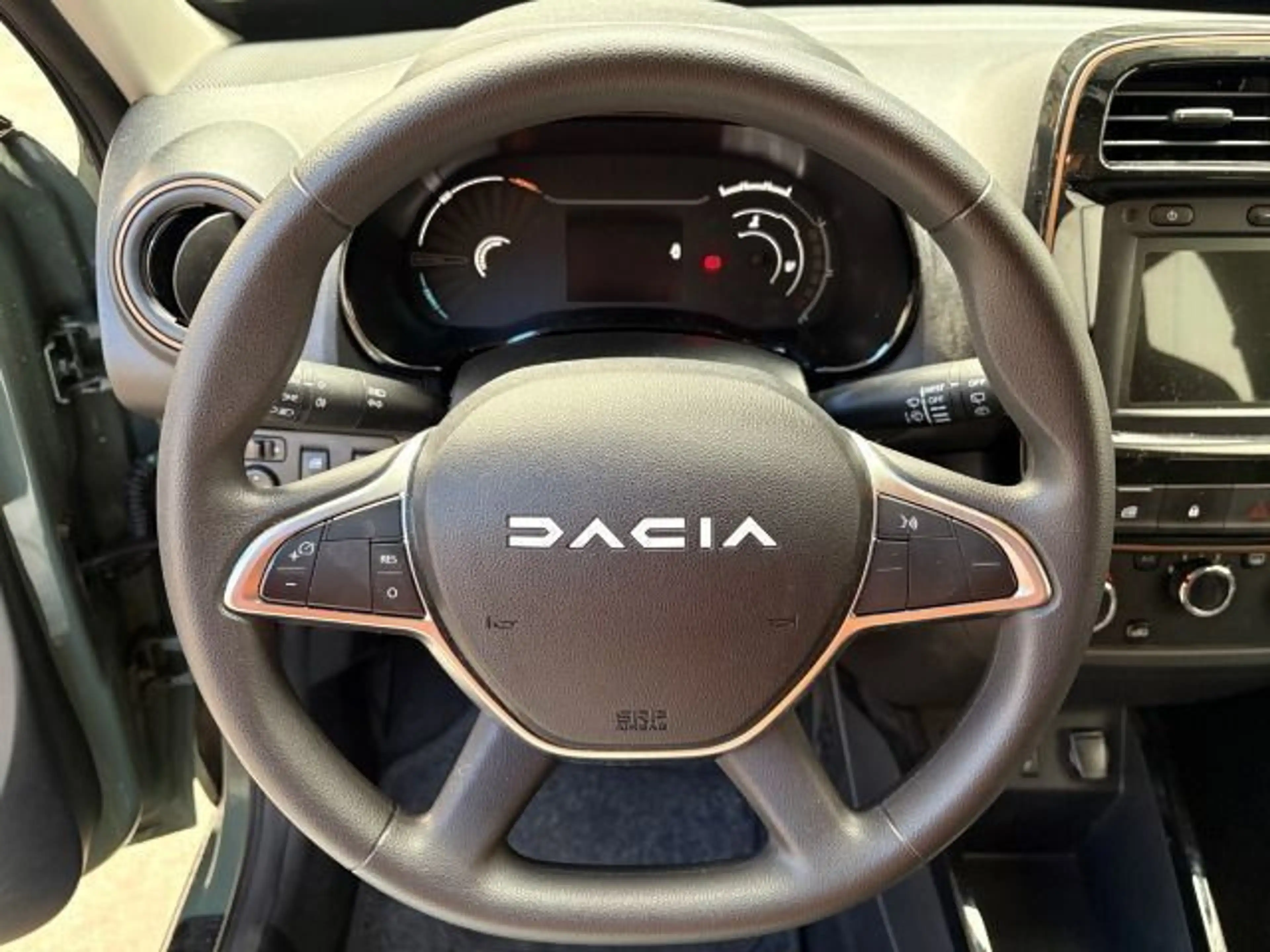 Dacia Spring Electric 65 Extreme — photo 12