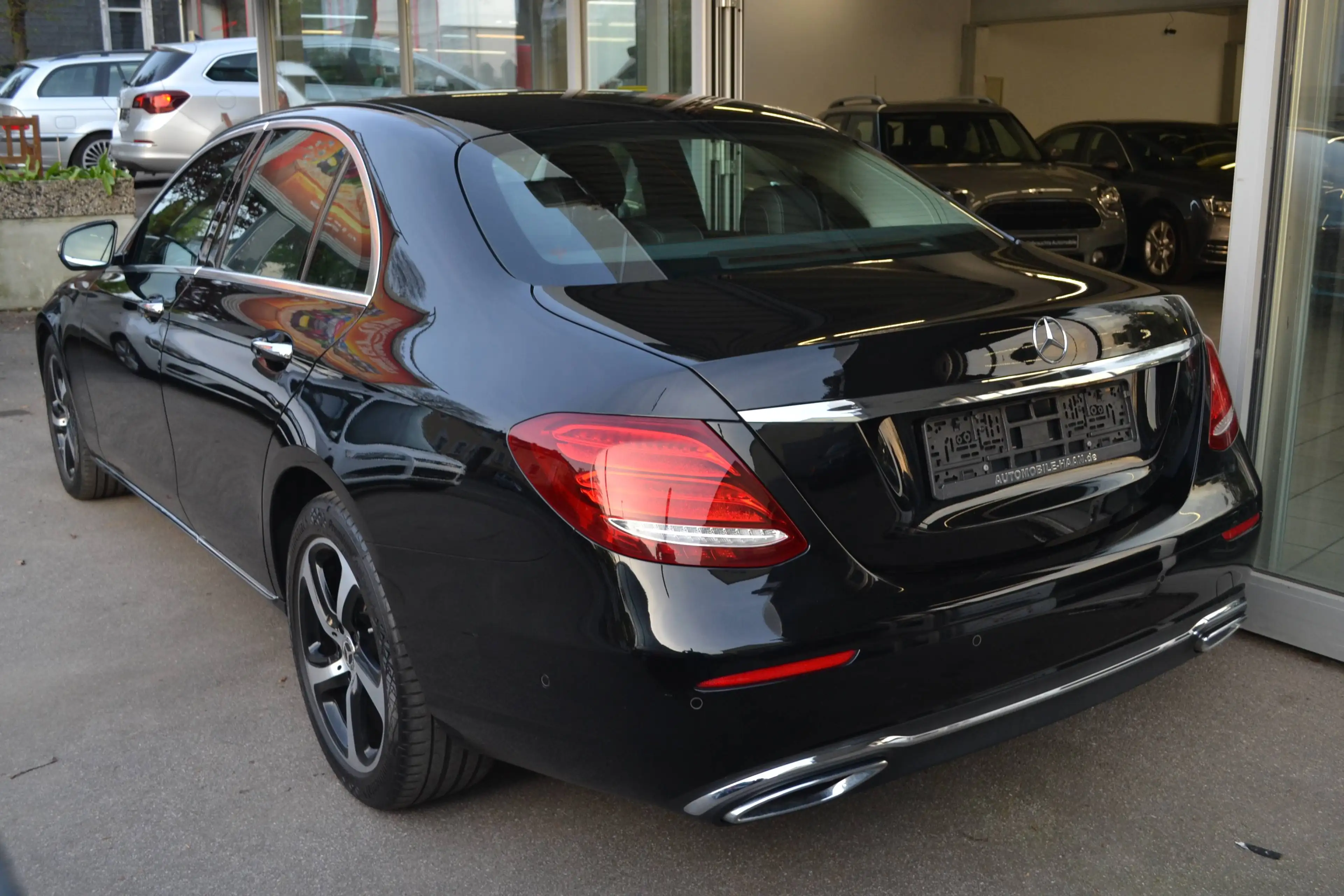 Mercedes-Benz E 400 D 4Matic *TV*BURMESTER*HEAD-UP*LEDER*MULTI-LED*ACC*SITZKLIMA*STANDHEIZUNG* — photo 5