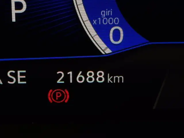Volkswagen T-Roc view 17