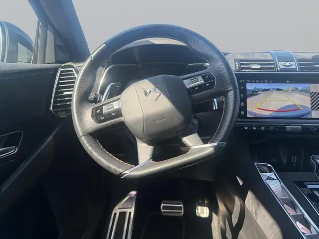 DS Automobiles DS 7 view 13
