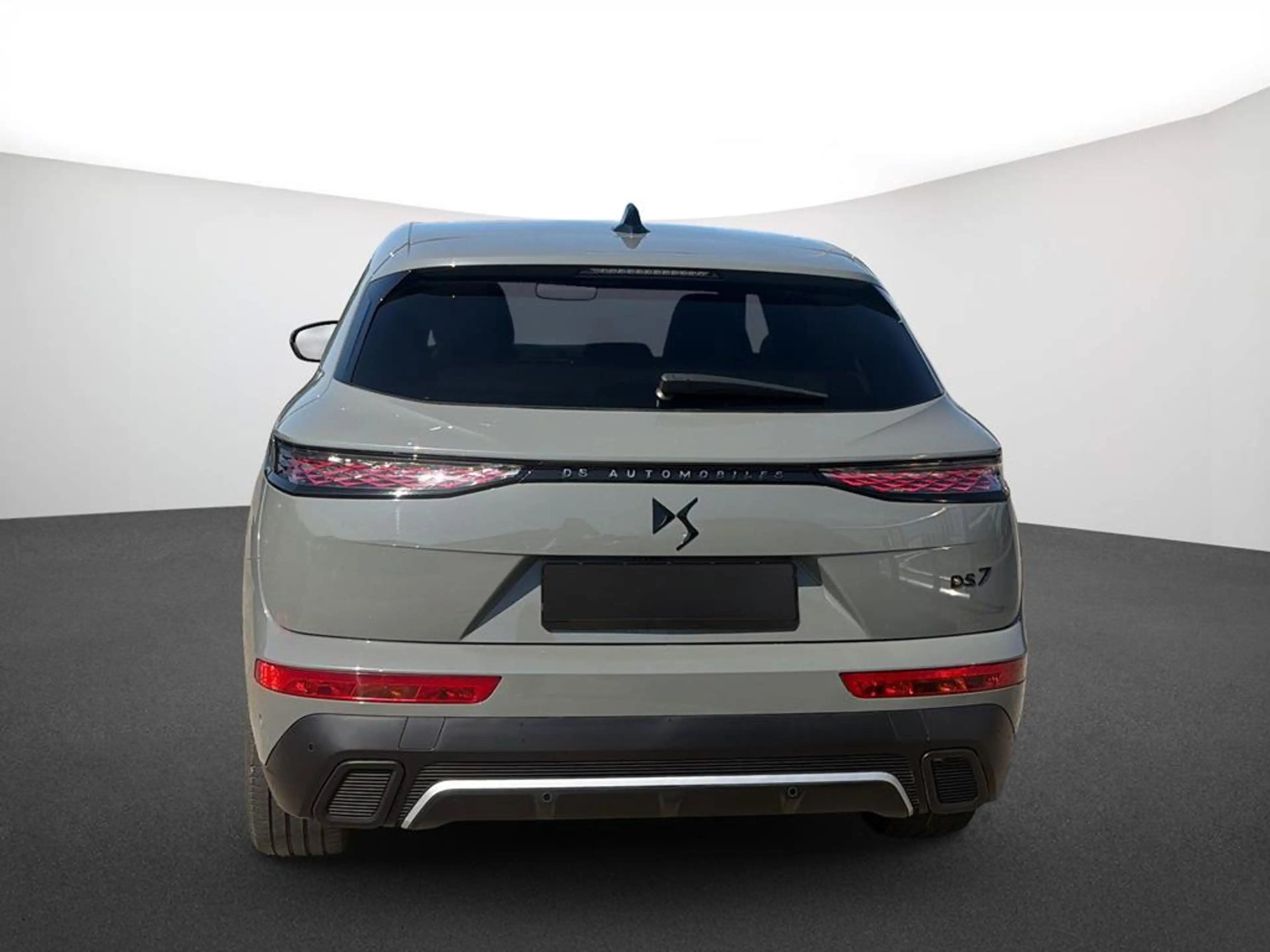 DS Automobiles DS 7 Performance Line — photo 3
