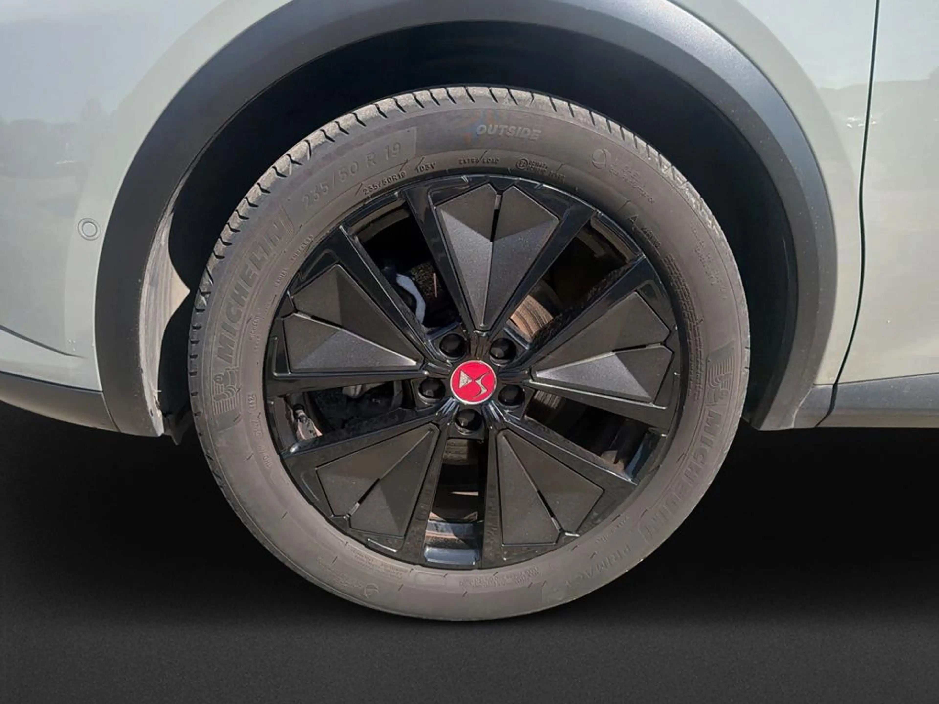 DS Automobiles DS 7 Performance Line — photo 8