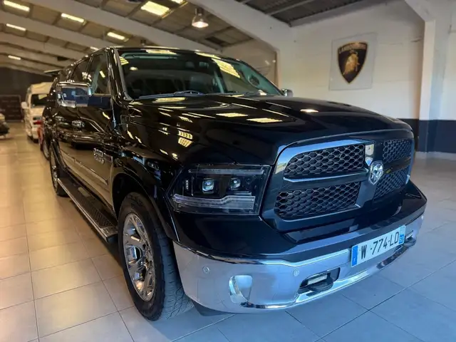 Dodge RAM DODGE RAM 1500 3.0 V6 240 DIESEL CREWCAB LARAMIE