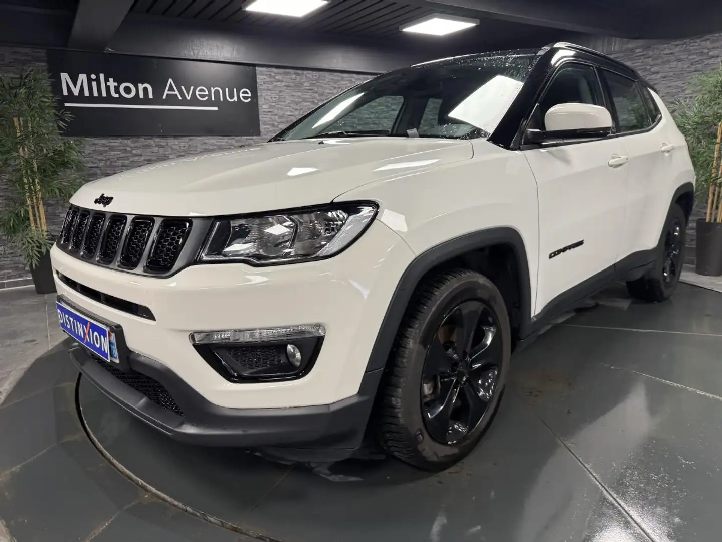 Jeep Compass Compass 1.6 MultiJet - 120 - 4x2  Brooklyn Edition Blanc - 1