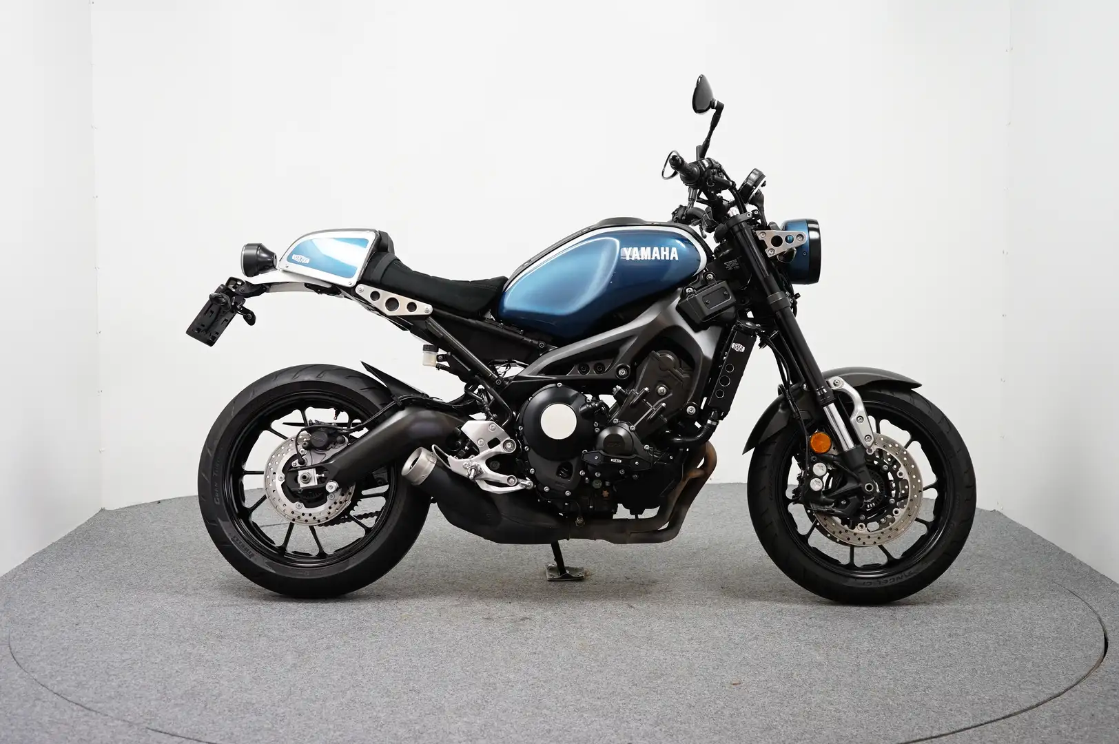 Yamaha XSR 900 ABS Albastru - 1