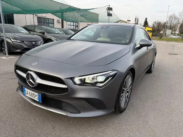 Mercedes-Benz CLA 200 CLA 200 Sport