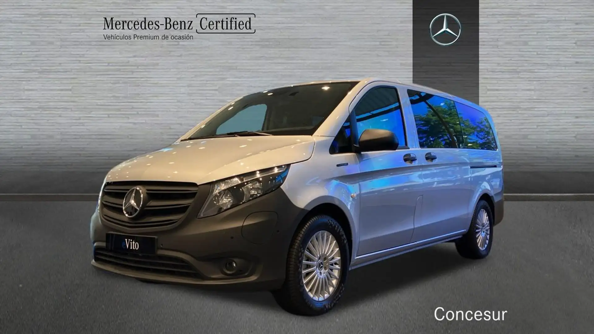 Mercedes-Benz Vito eVito Tourer 129 Pro Larga 100kWh Silber - 1