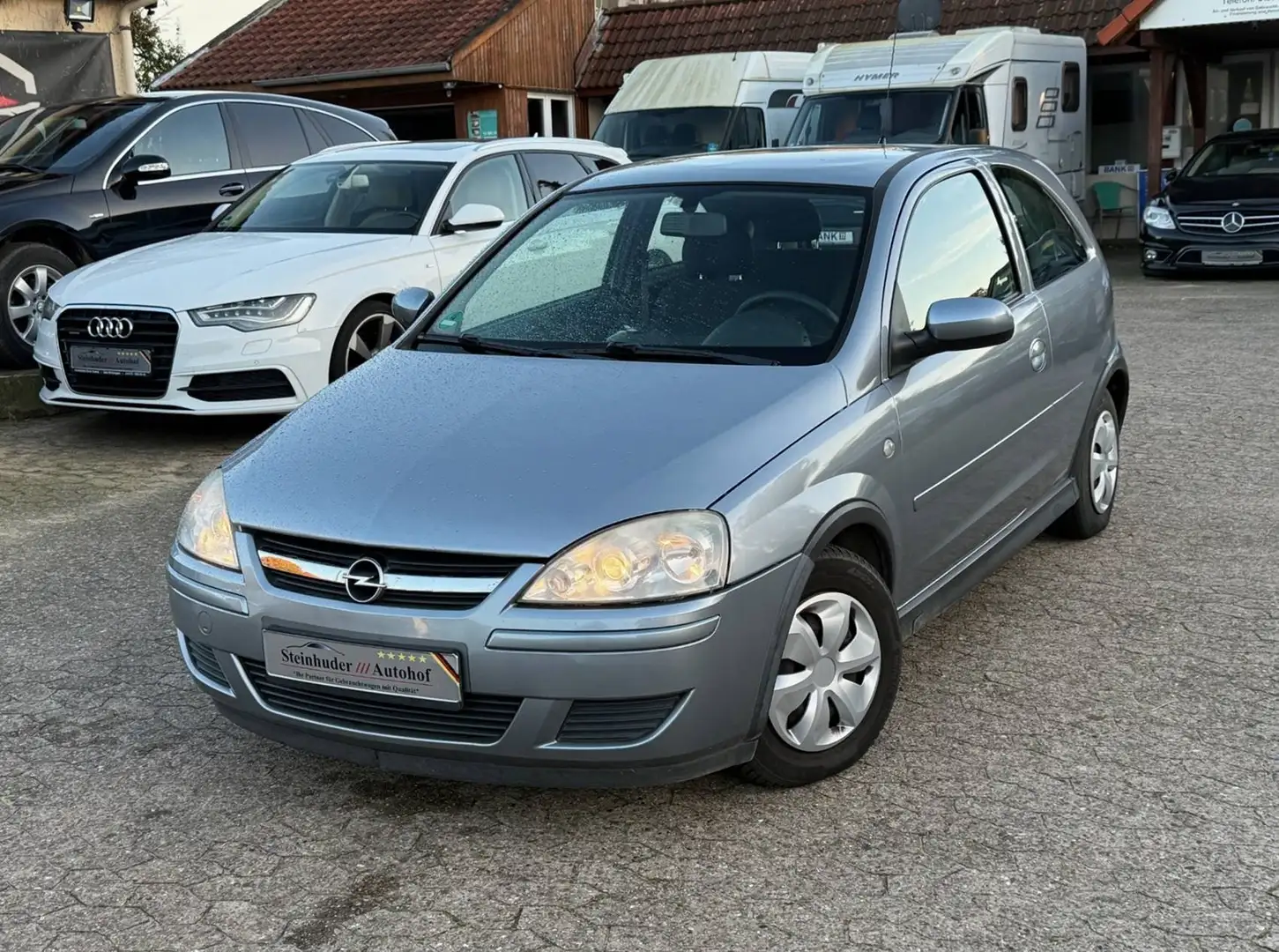 Opel Corsa Edition Gris - 1