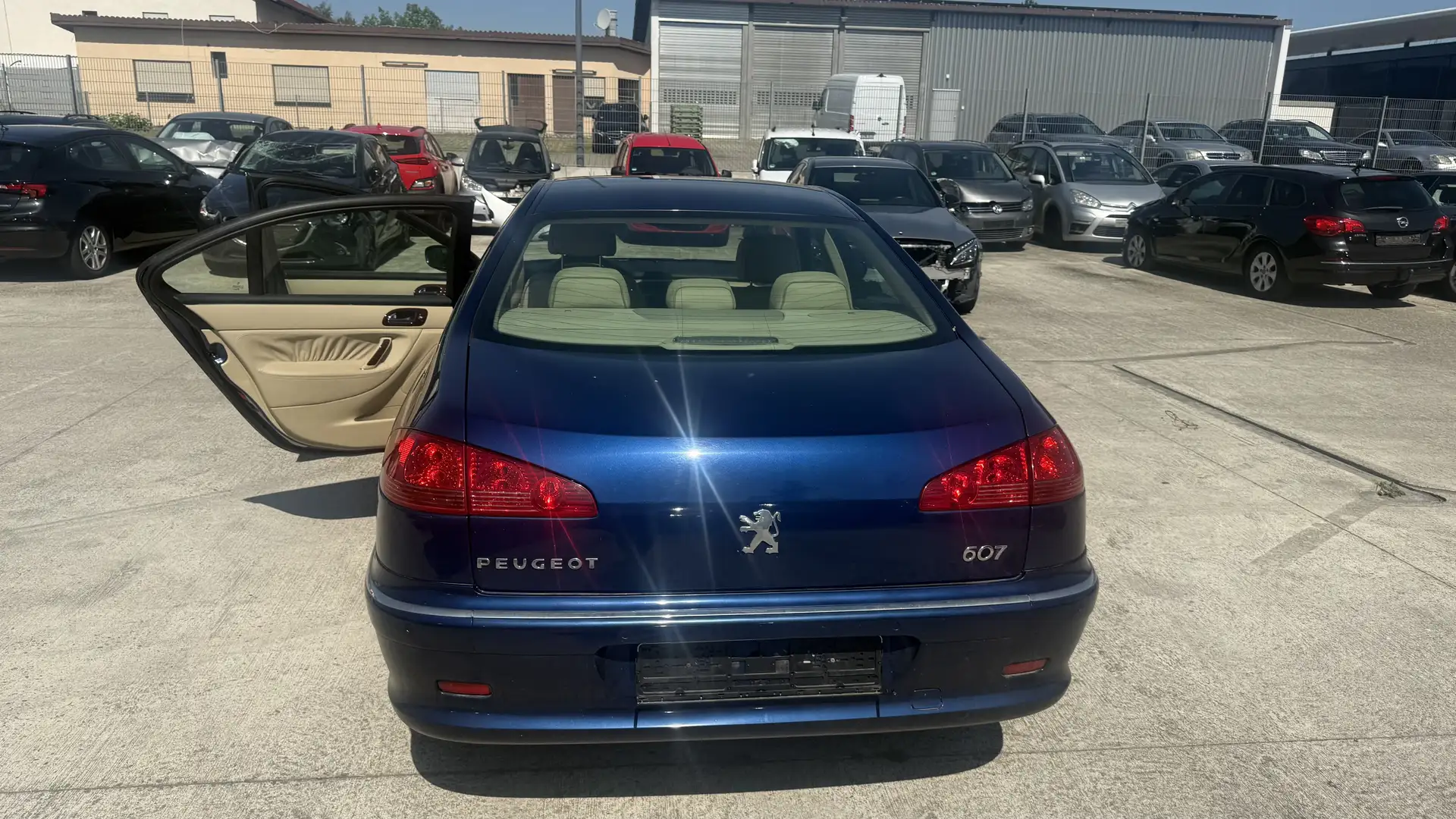 Peugeot 607 3.2i 6V A - 2