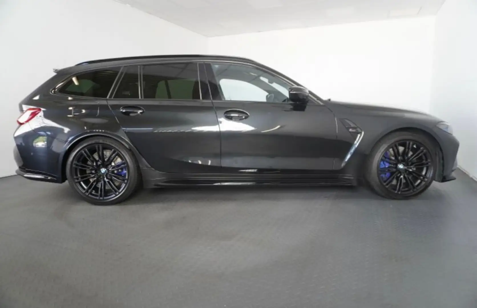 BMW M3 Competition Touring MxDrive Negro - 2