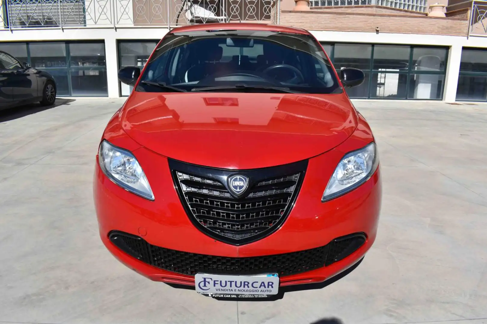 Lancia Ypsilon 1.2 69 CV 5 porte GPL Ecochic Elefantino Rouge - 1