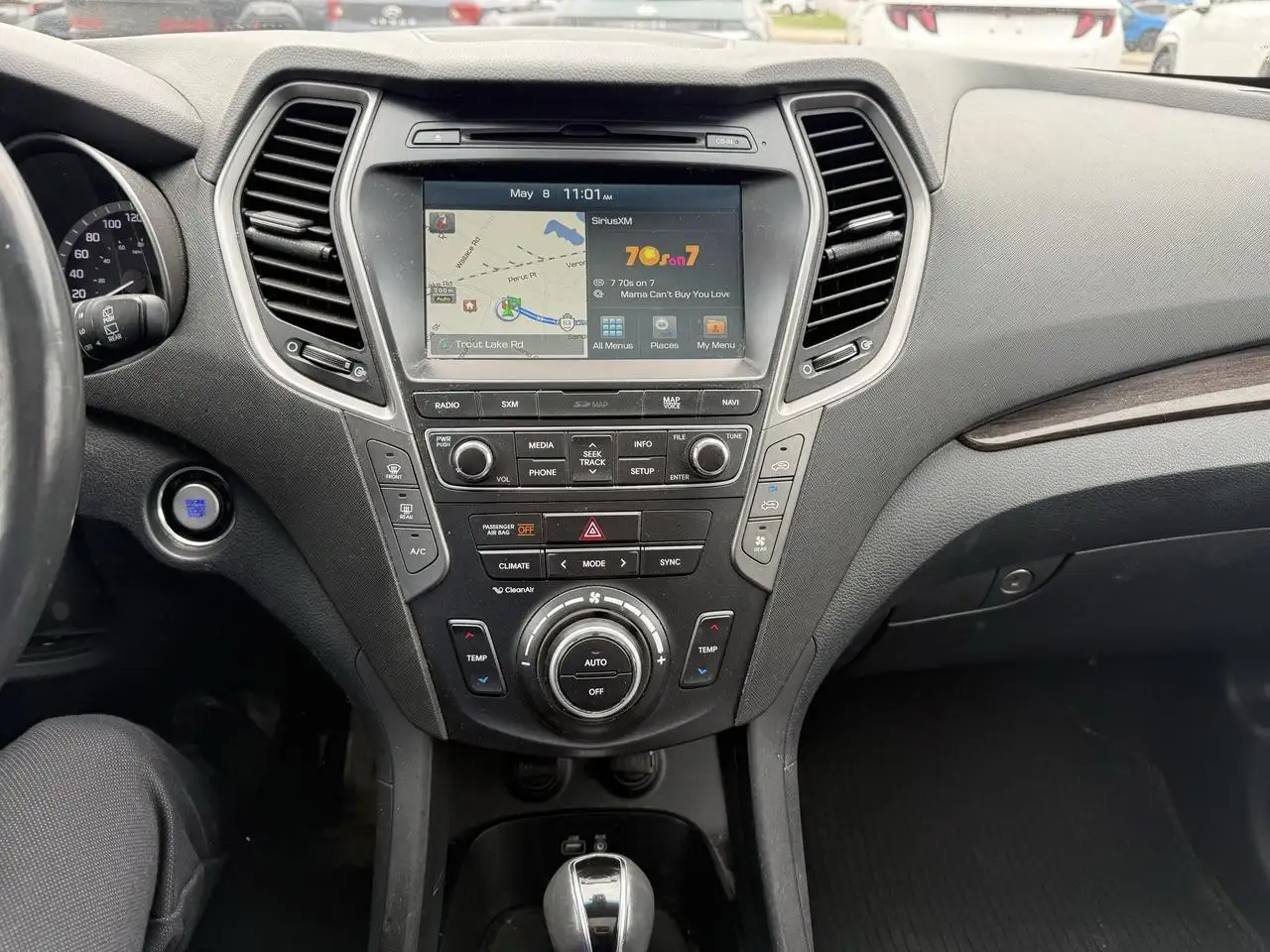 Hyundai SANTA FE снимка Hyundai SANTA FE