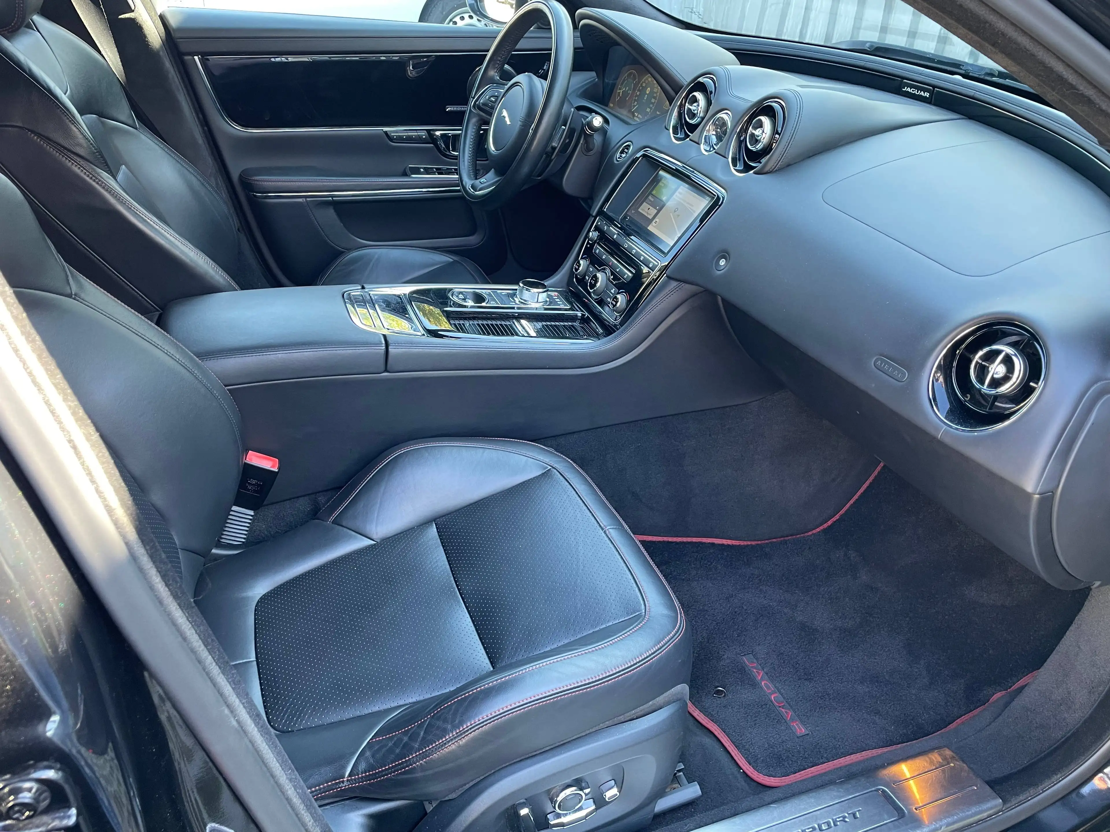 Jaguar XJ 3,0d Aut. R-Sport * 2.Besitz * Neue Bremsen, Zahnriemen... * — photo 12