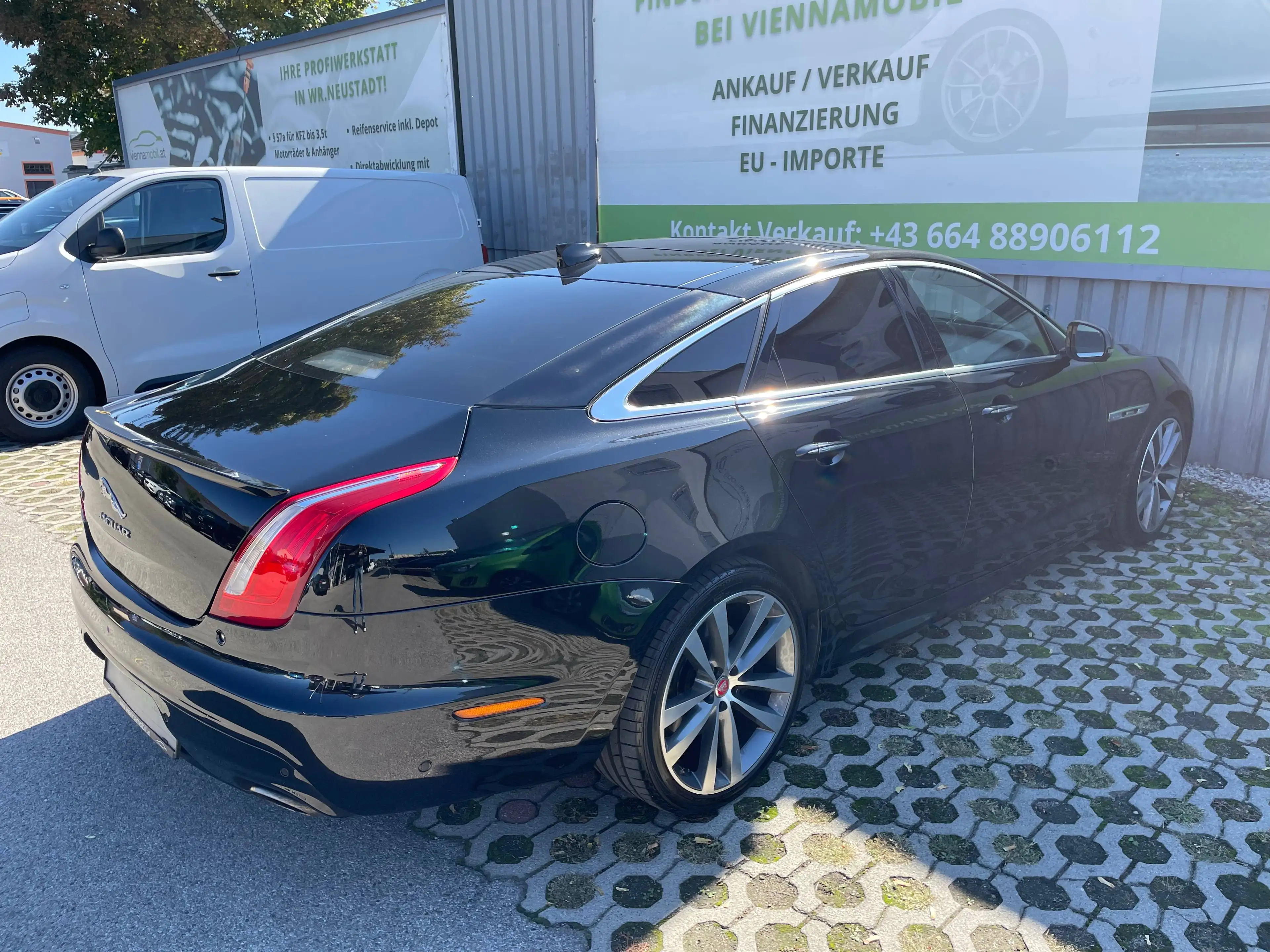 Jaguar XJ 3,0d Aut. R-Sport * 2.Besitz * Neue Bremsen, Zahnriemen... * — photo 6