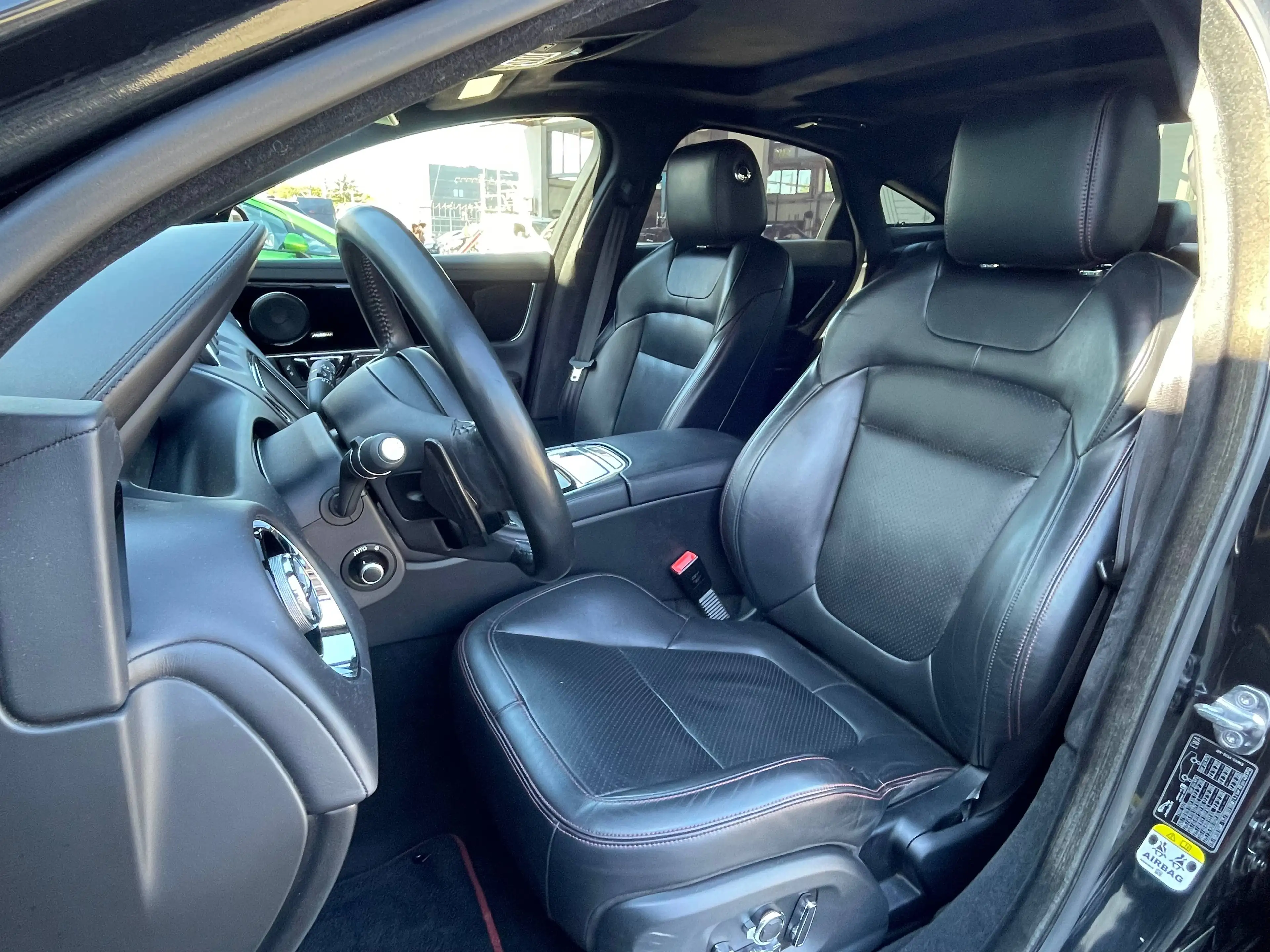 Jaguar XJ 3,0d Aut. R-Sport * 2.Besitz * Neue Bremsen, Zahnriemen... * — photo 11