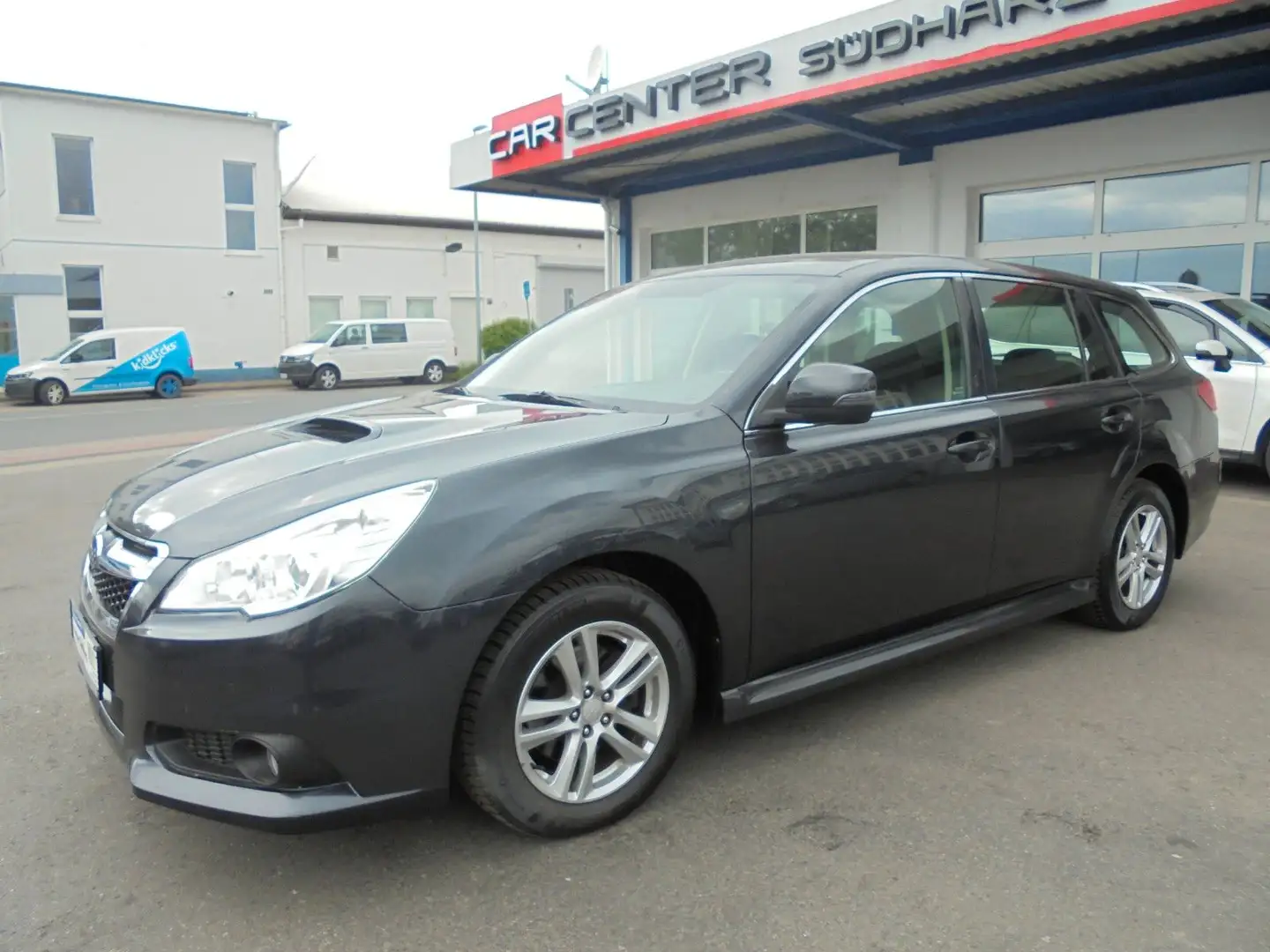 Subaru Legacy / Outback Kombi 2.0D Comfort Szary - 2