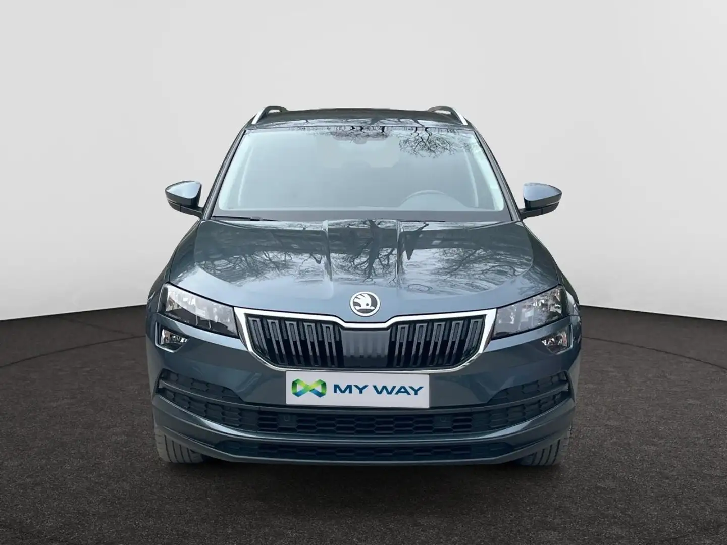Skoda Karoq 1.0 TSI Clever Grau - 2