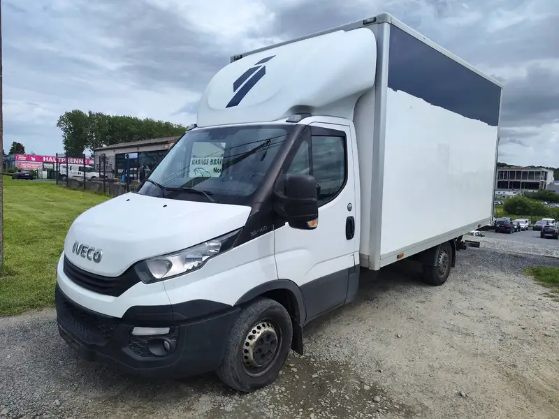 Iveco Daily 35C14 2.3 Turbo