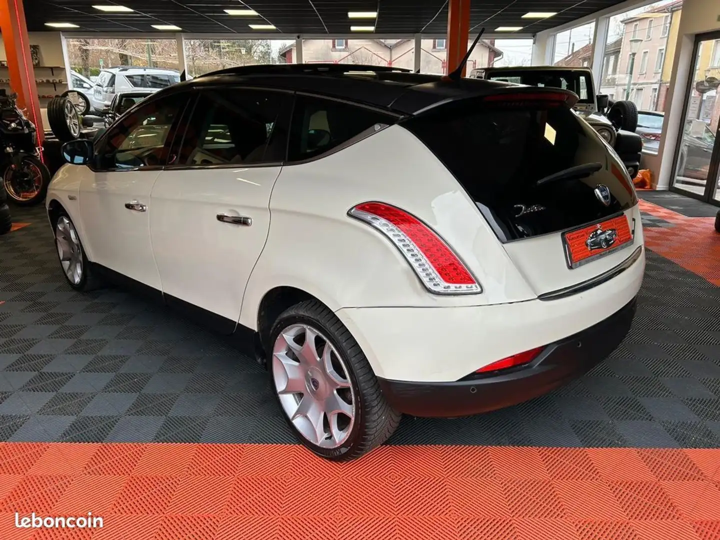 Lancia Delta PLATINO 1.4 T-JET 16v 150 cv Garantie 12 mois - 2