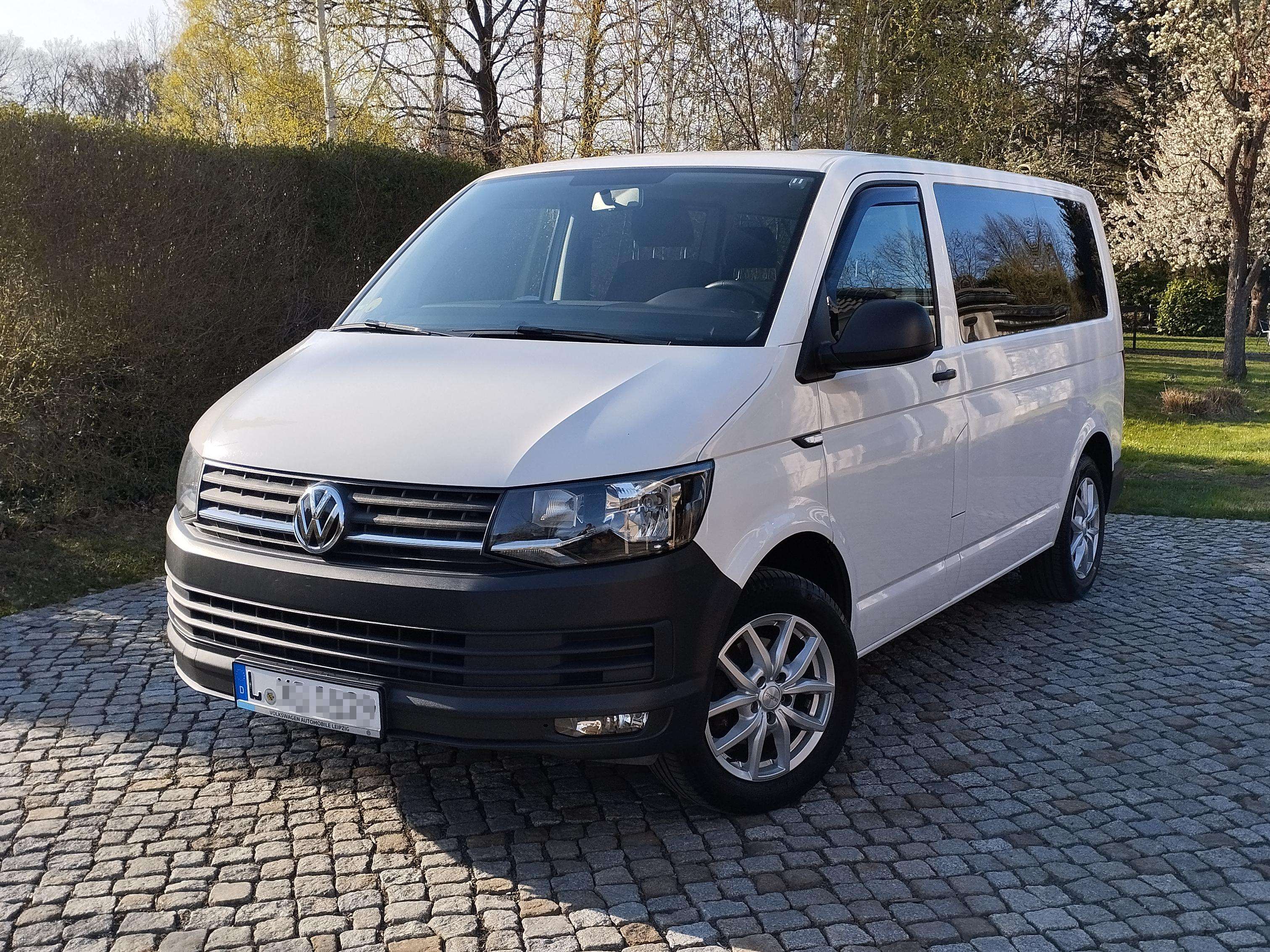 Second hand Volkswagen Transporter T6 Kombi