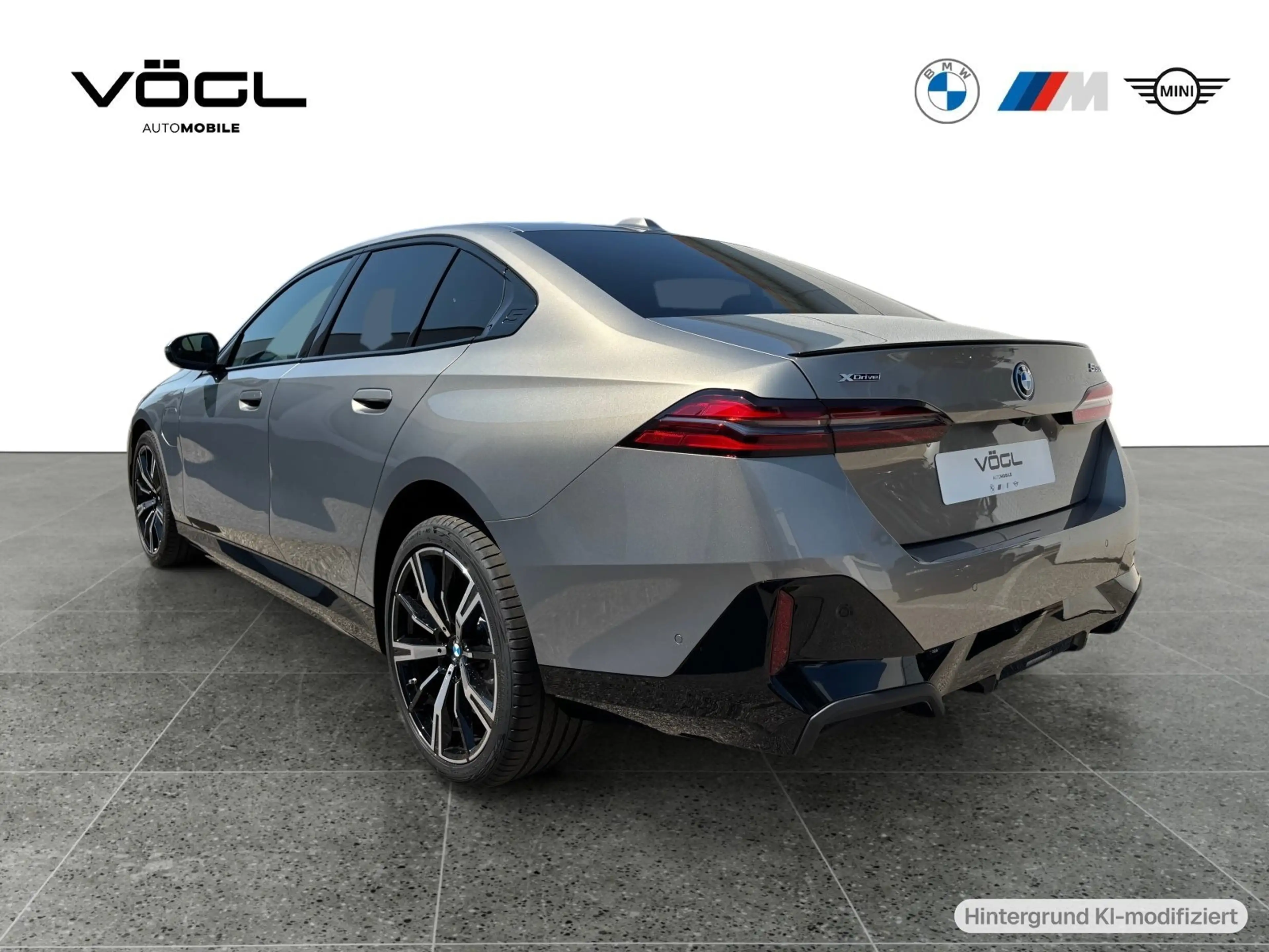 BMW 550 e xDrive Limousine M Sportpaket Head-Up DAB — photo 4
