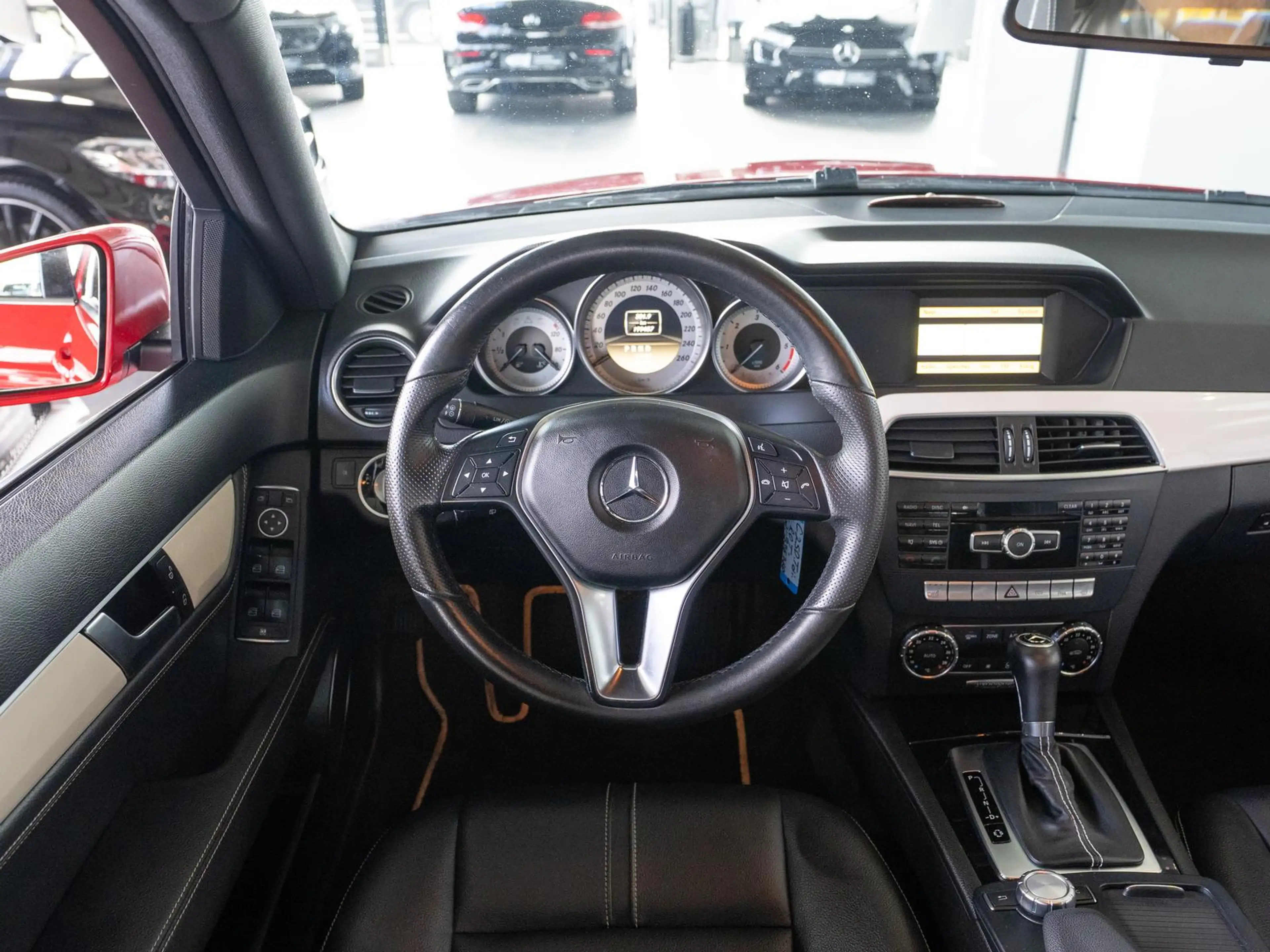 Mercedes-Benz C 250 C 250 CDI BlueEfficiency (204.203) 2.1 CDI — photo 12