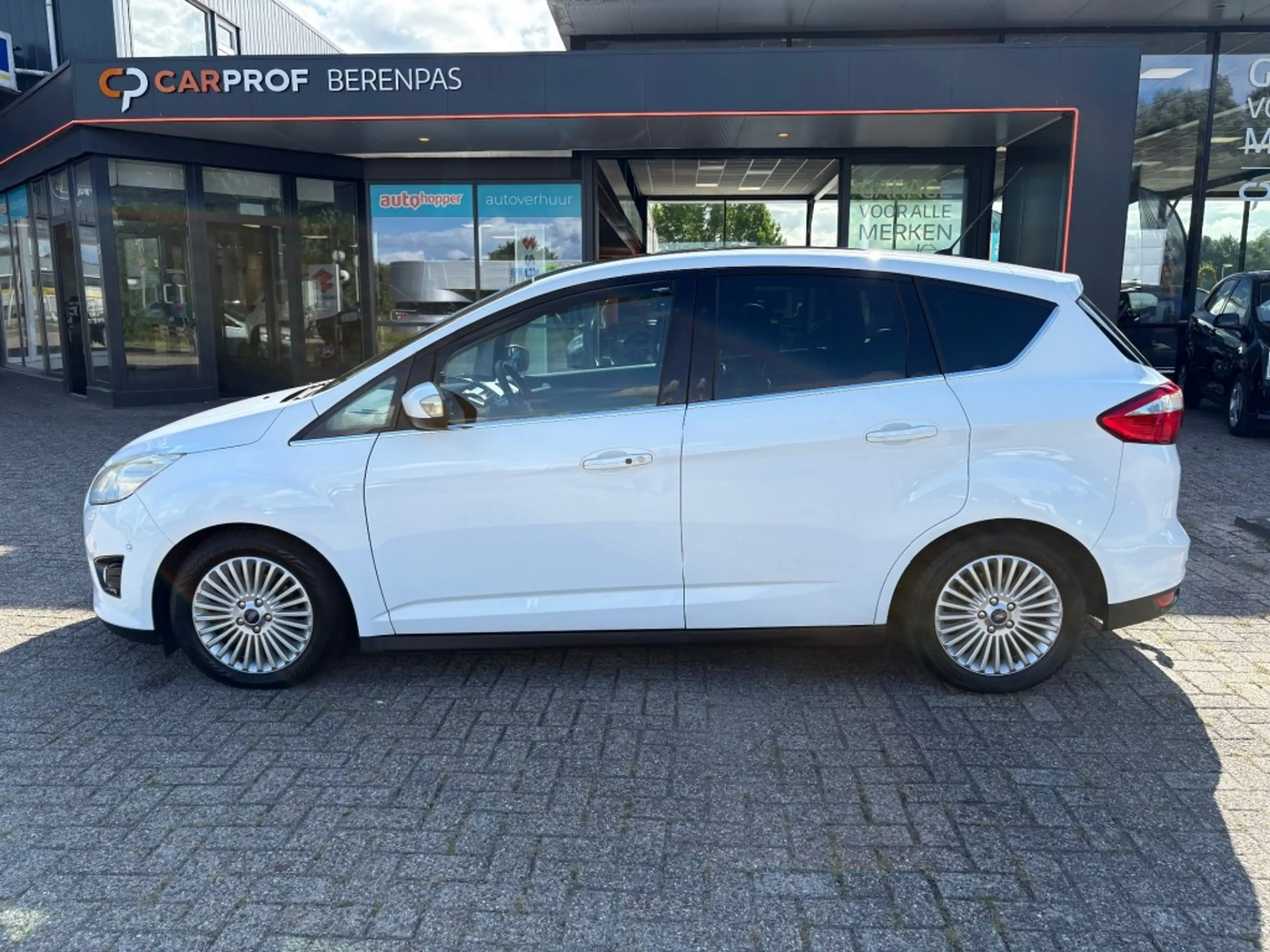 Ford C-Max 1.6 Titanium Panodak - Clima - Trekhaak - Leer — photo 7
