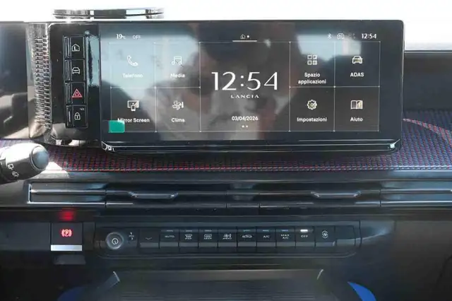 Lancia Ypsilon view 15