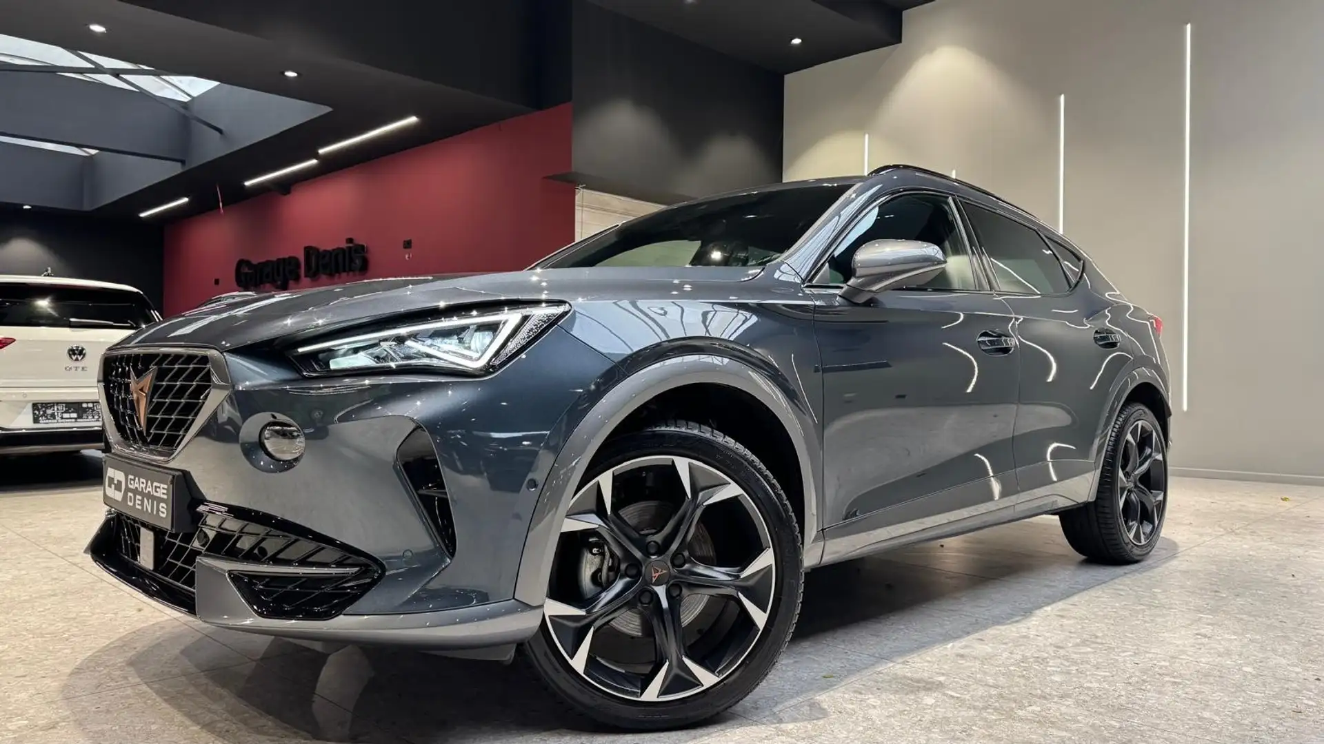 CUPRA Formentor Formentor 1.5 TSI **GPS+CAMERA*LED*CUIR*GARANTIE Grau - 1