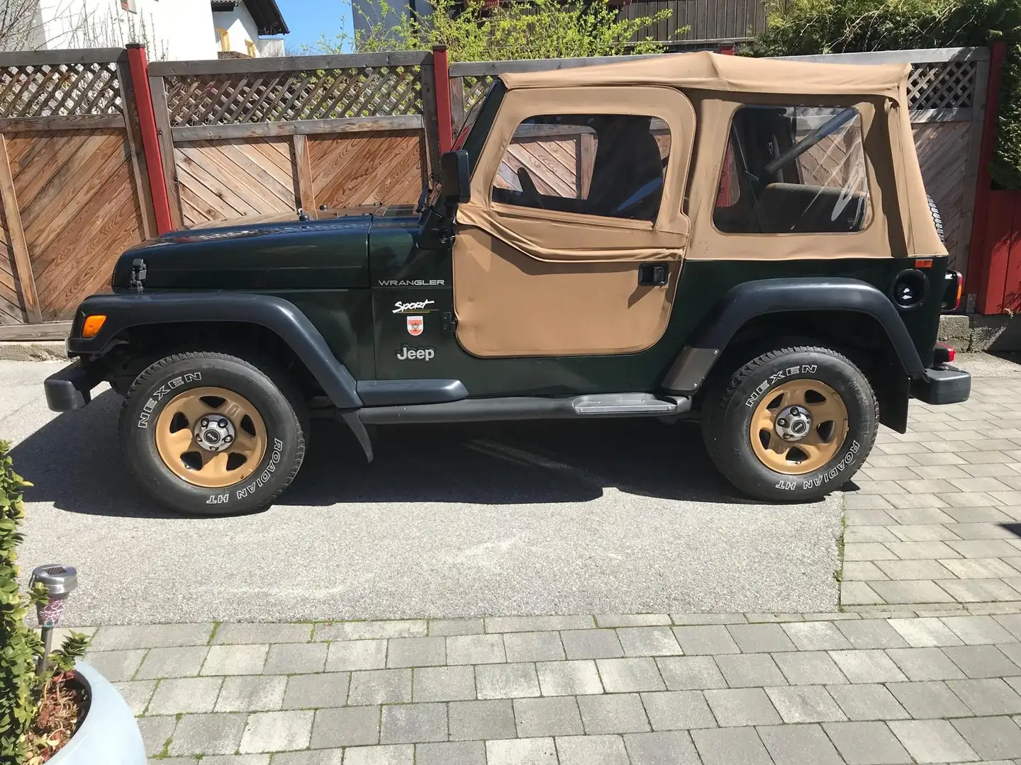Jeep Wrangler Wrangler 2,5 Sport Hard Top Verde - 2