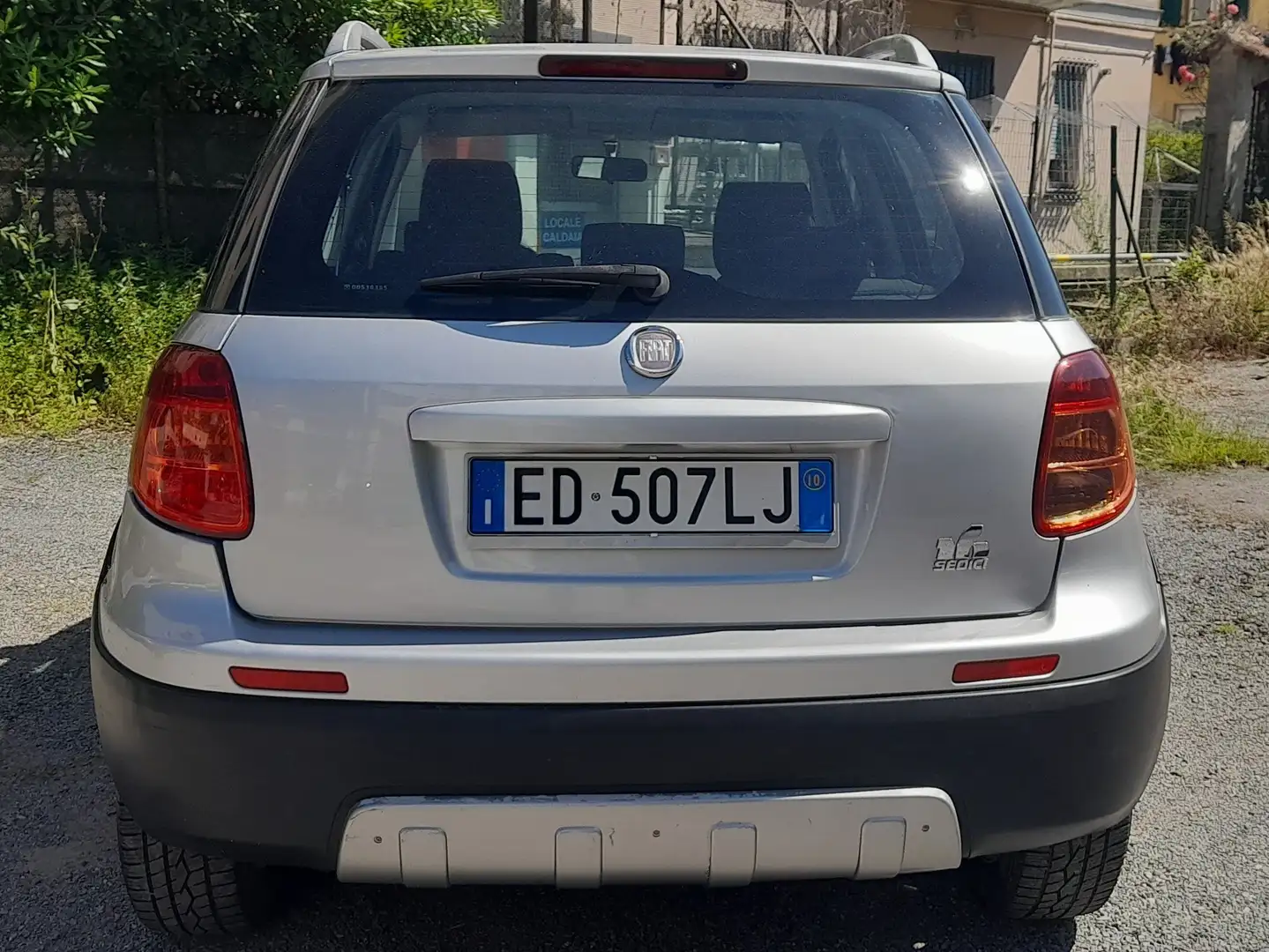 Fiat Sedici Sedici1.6 16v Emotion 4x4 120cv EURO 5 Серый - 2