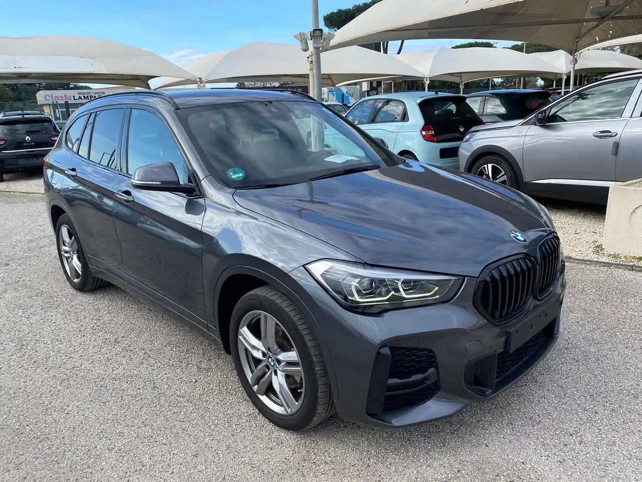BMW X1 SUV/4x4/Pick-up in Grijs demo in Ciampino voor € 28.900,-