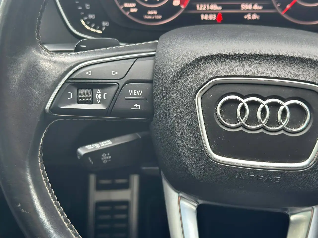 Audi SQ5 снимка Audi SQ5