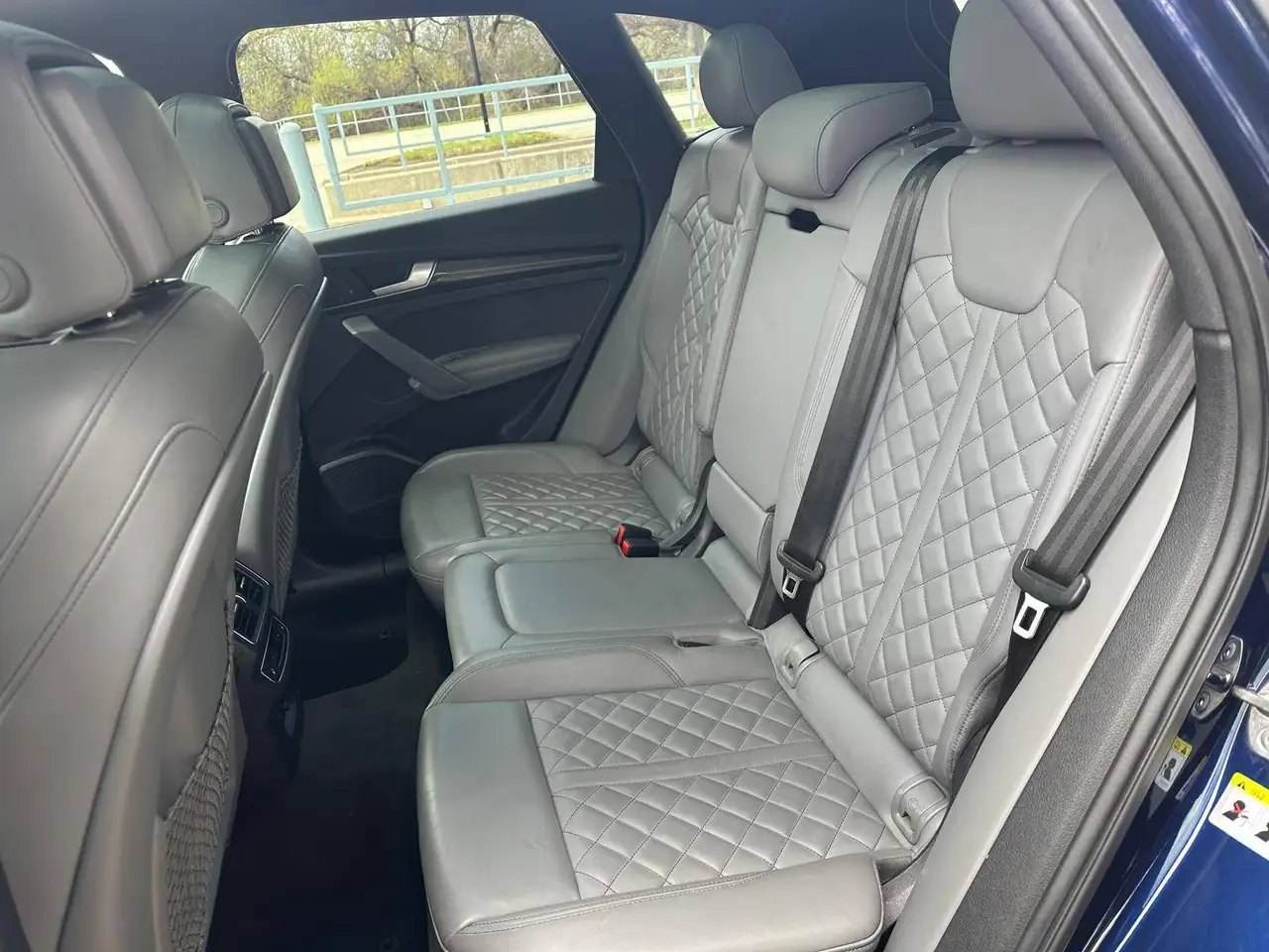 Audi SQ5 снимка Audi SQ5
