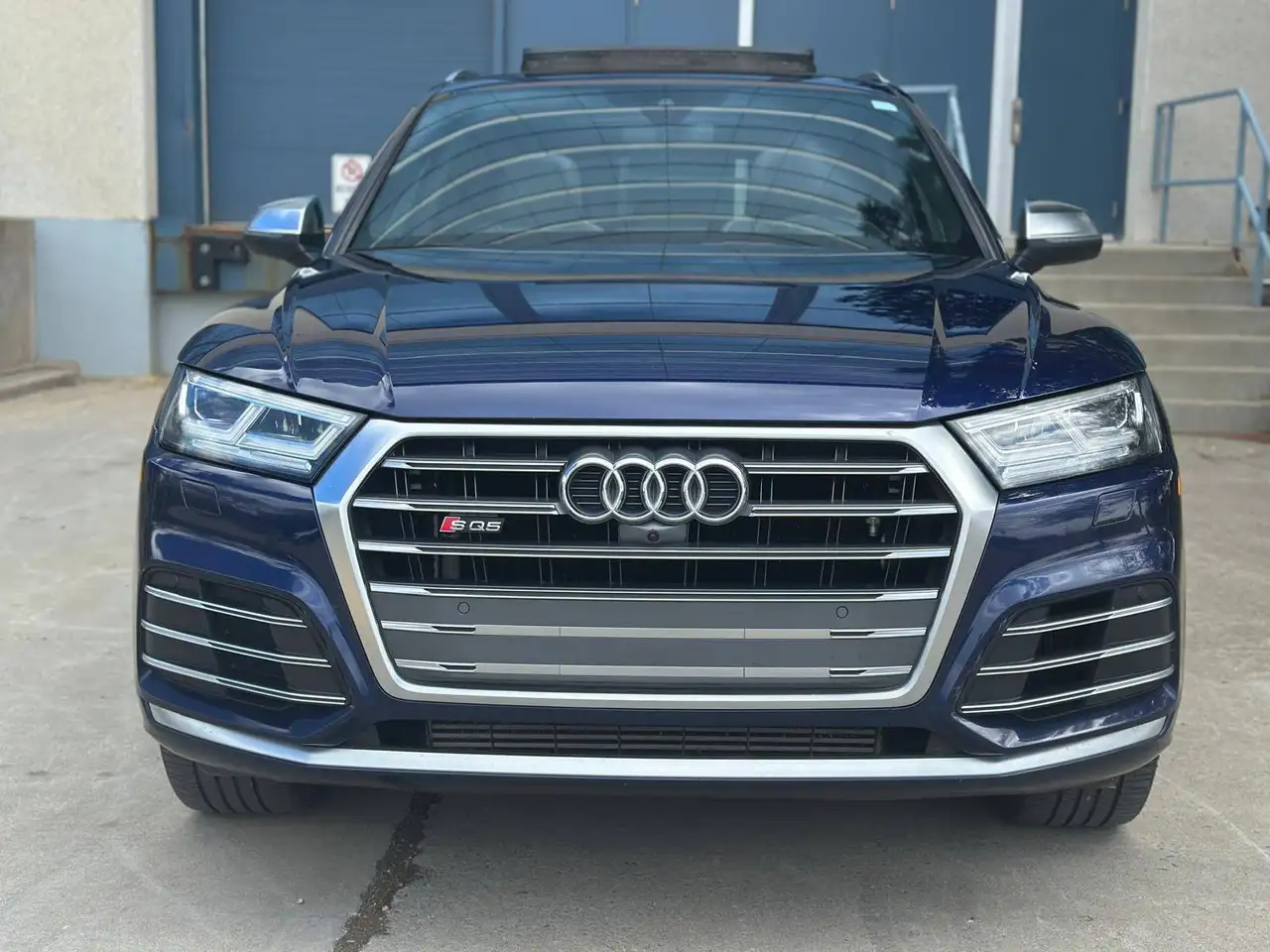 Audi SQ5 снимка Audi SQ5
