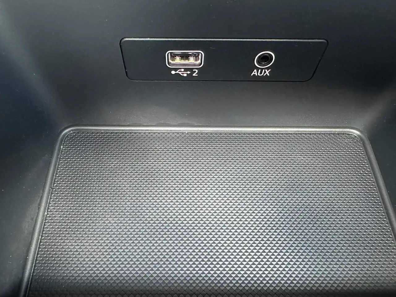 Audi SQ5 снимка Audi SQ5
