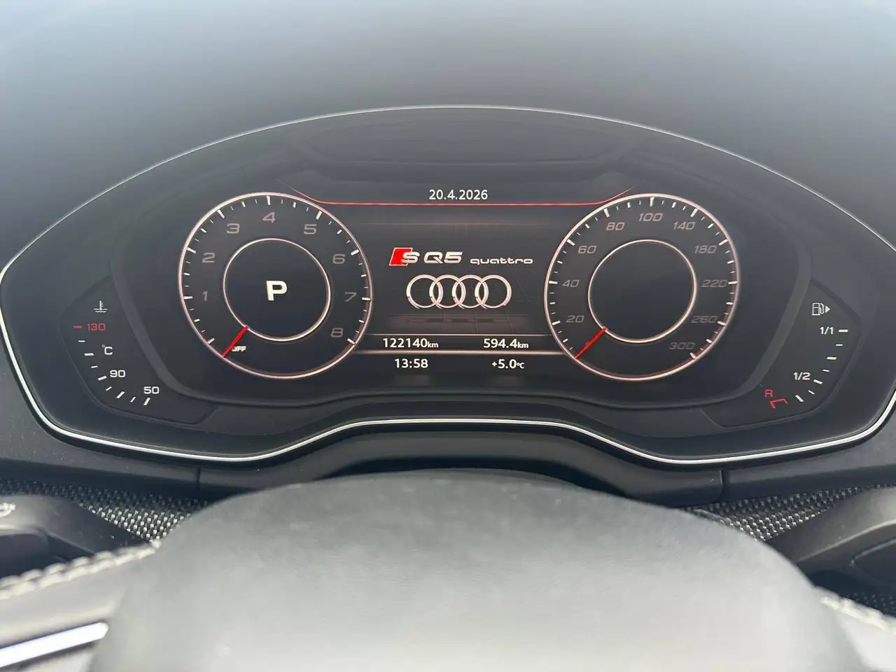 Audi SQ5 снимка Audi SQ5