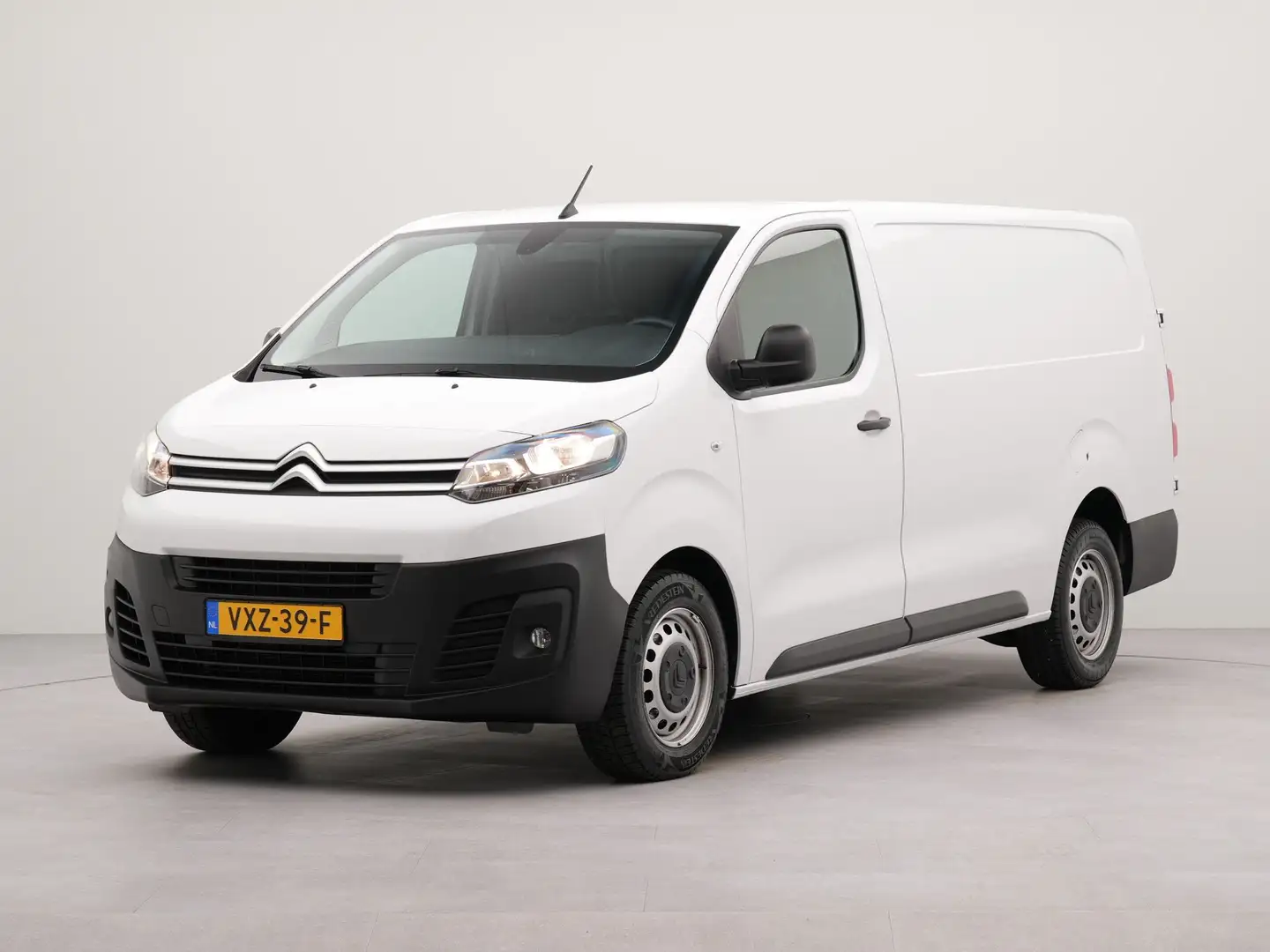 Citroen Jumpy 2.0 BlueHDI 145 L3 Wit - 1