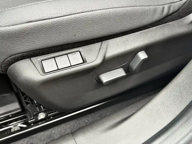 Jeep Avenger view 15
