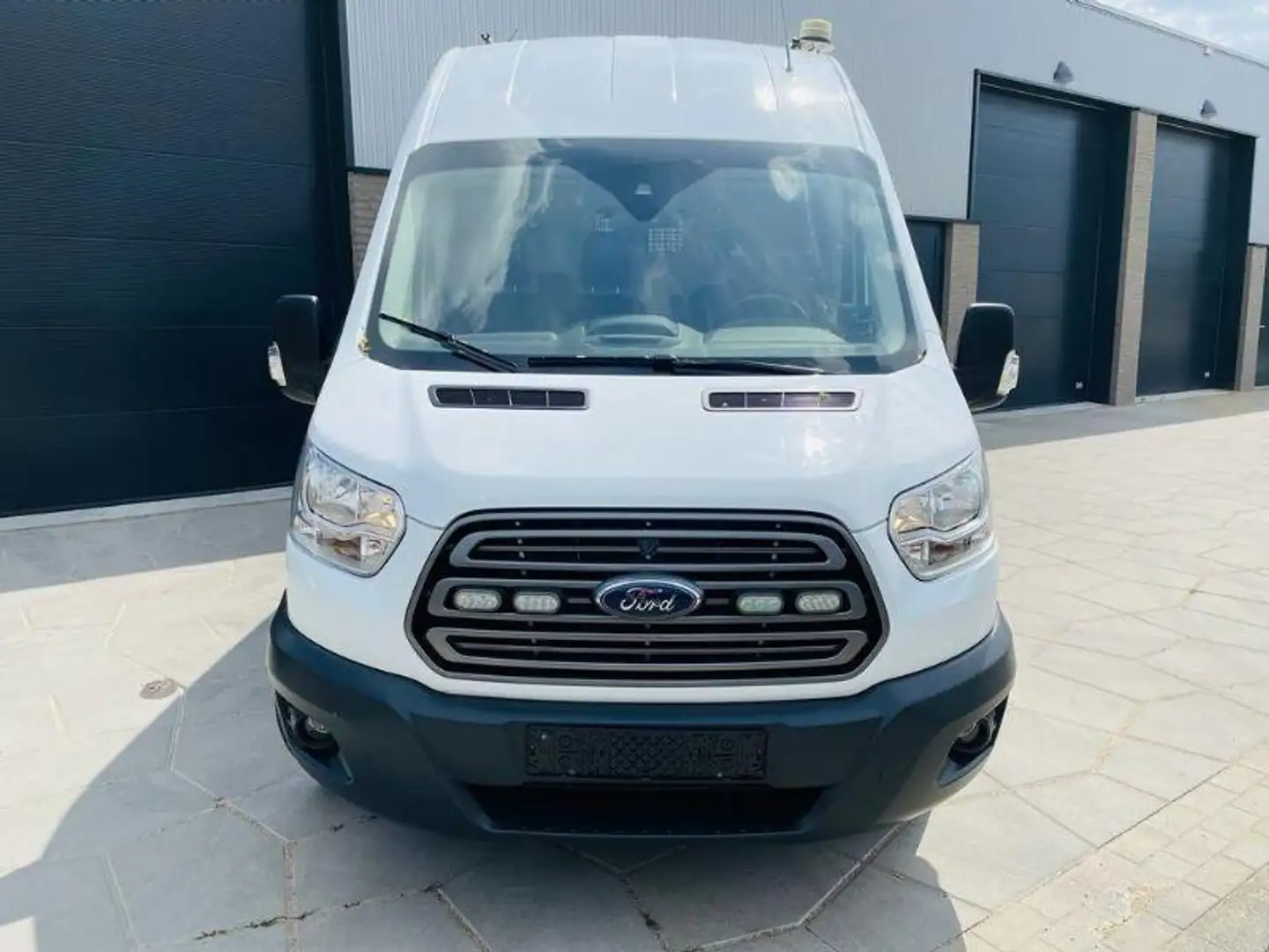 Ford Transit 350 2.2 TDCI L3H2 |AIRCO|TREKHAAK|3 ZITS|OMVORMER Wit - 2