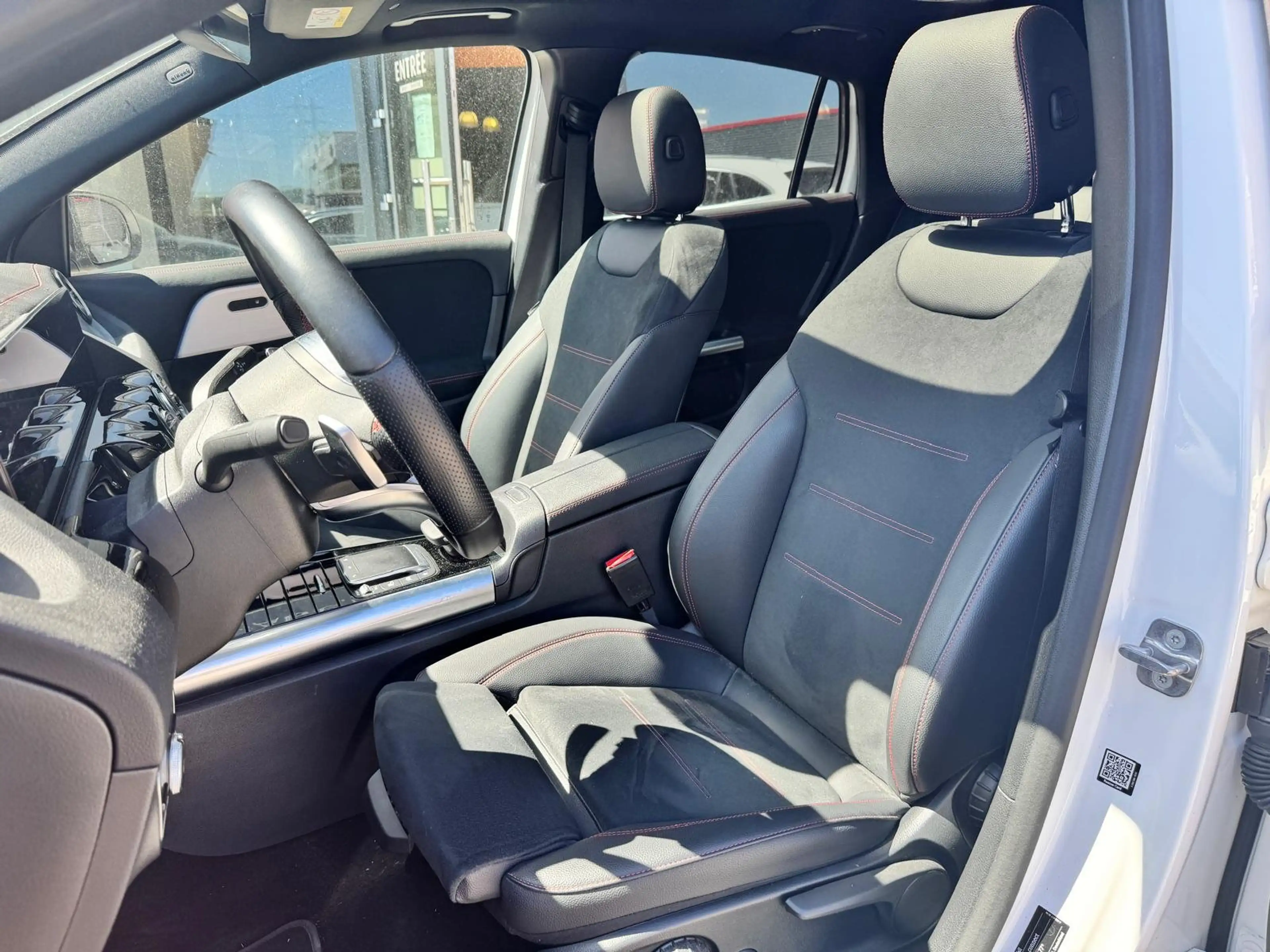 Mercedes-Benz EQA 350 EQA 350 4Matic AMG Line / garantie Mercedes  06/29 — photo 8