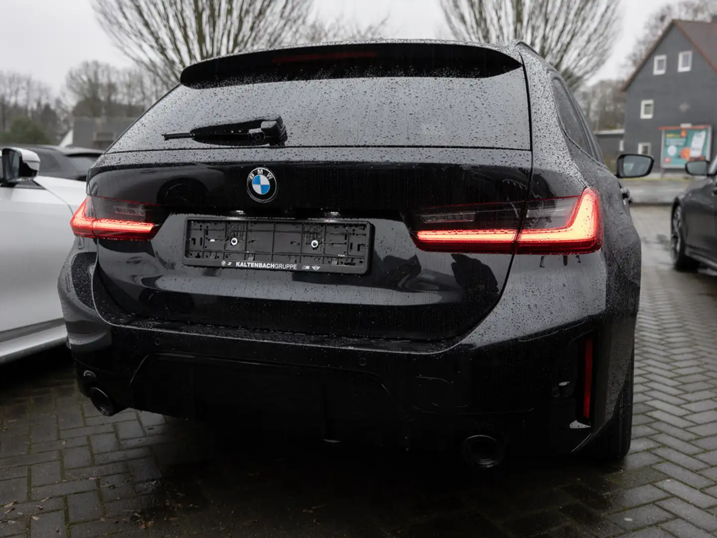 BMW 320 d Touring M-Sport Pro FACEL. 360° LED HUD Negro - 2