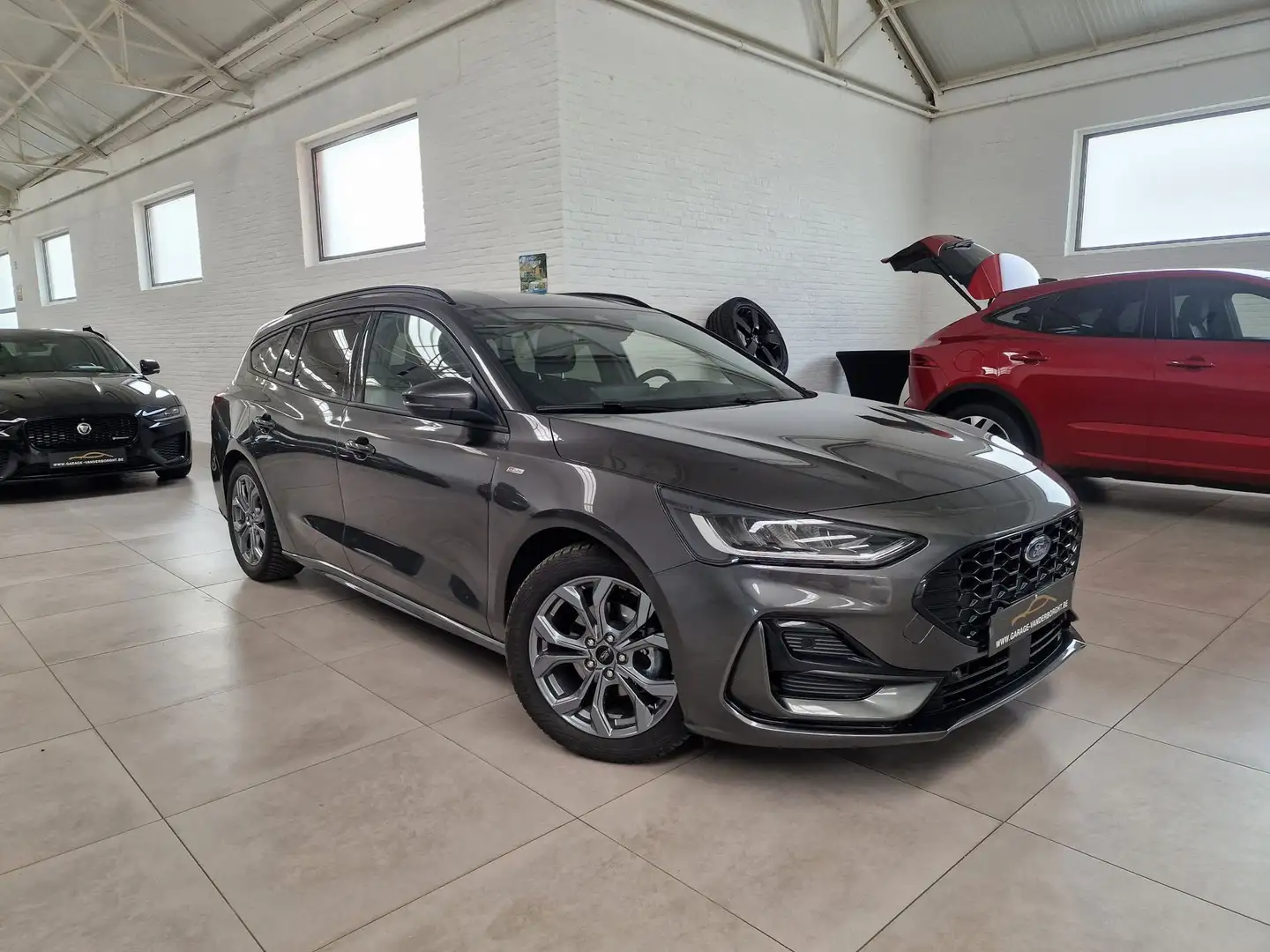 Ford Focus CLIPPER ST-LINE HYBRID BENZINE FULL OPTION - 1