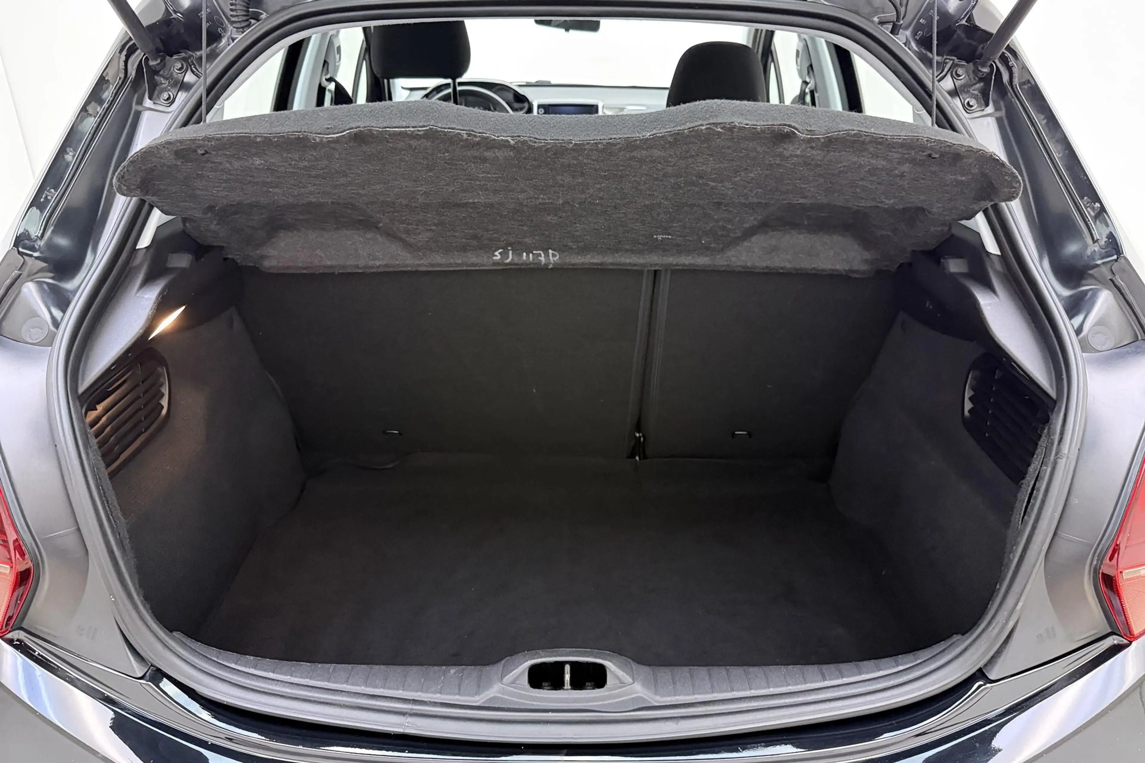 Peugeot 208 1.2 PureTech Active | Apple carplay/Android auto | — photo 7