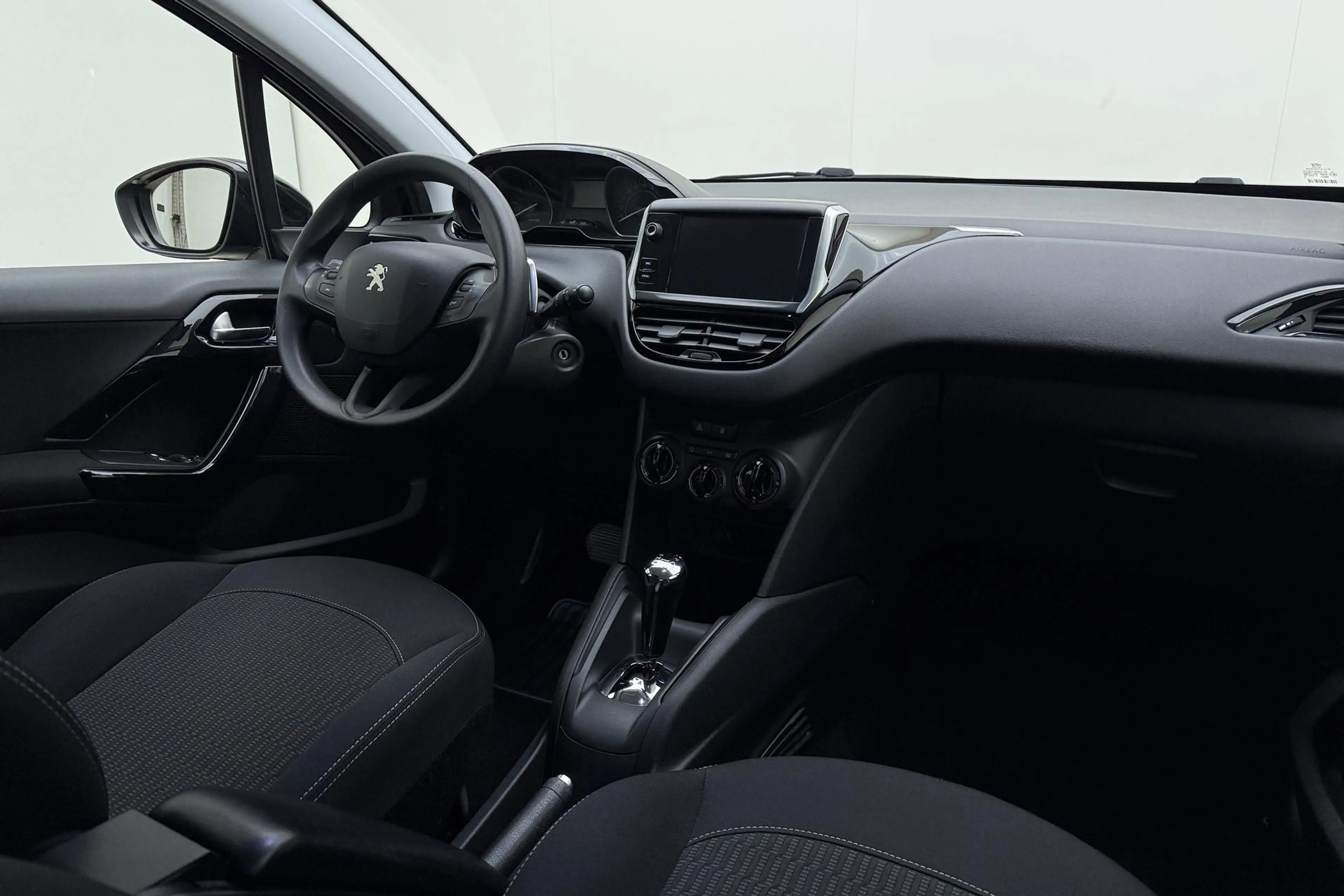 Peugeot 208 1.2 PureTech Active | Apple carplay/Android auto | — photo 14