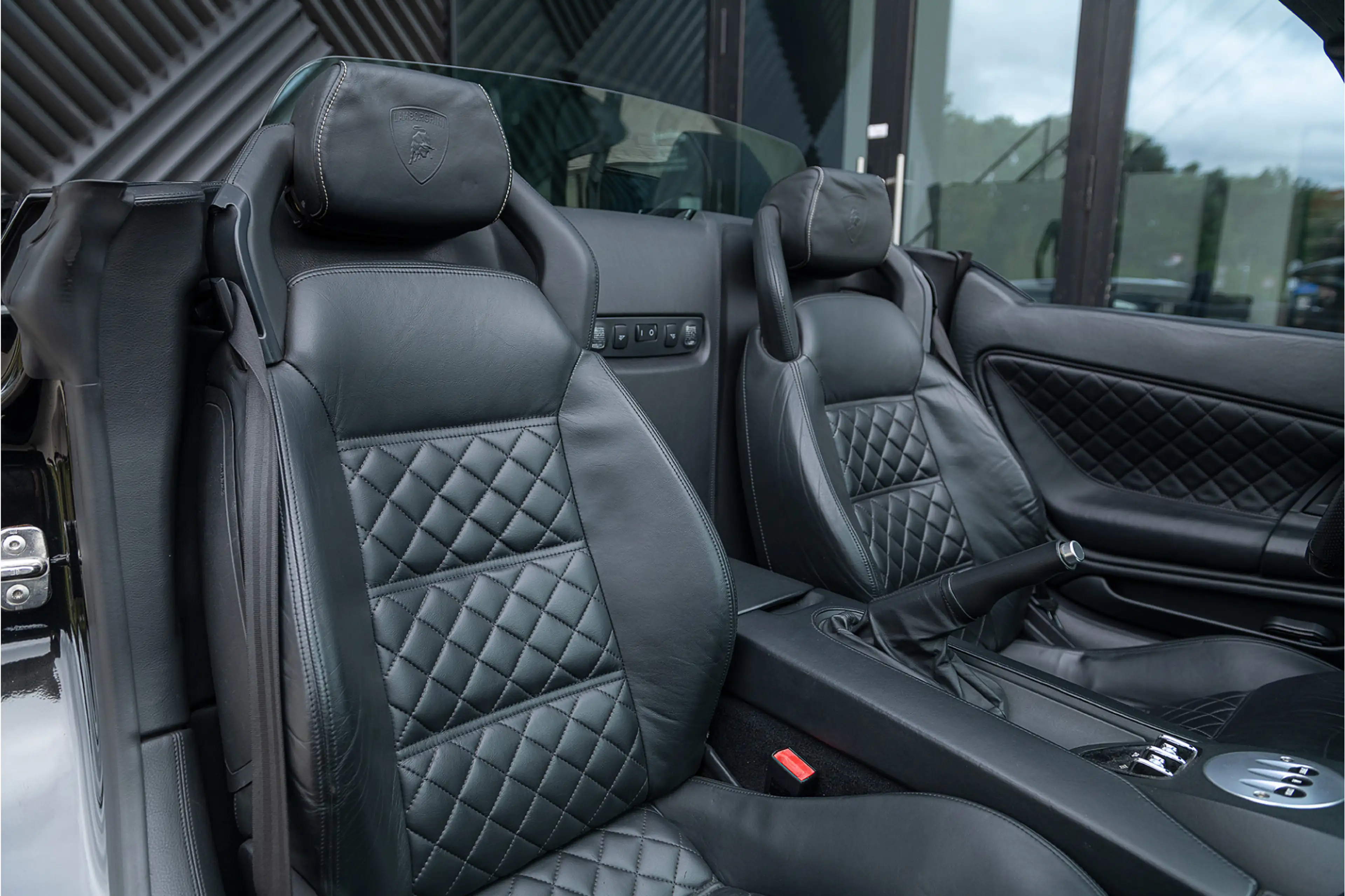 Lamborghini Gallardo 5.2 V10 LP560-4 Spyder Carbon Performante Pakket K — photo 5
