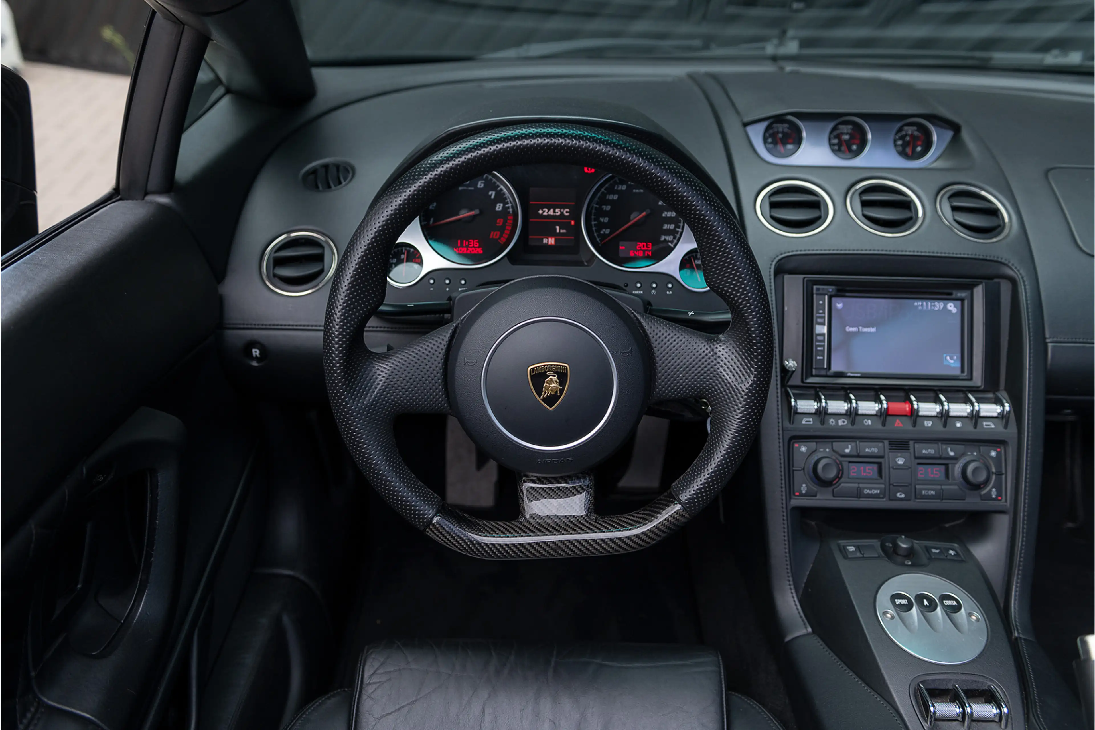 Lamborghini Gallardo 5.2 V10 LP560-4 Spyder Carbon Performante Pakket K — photo 40