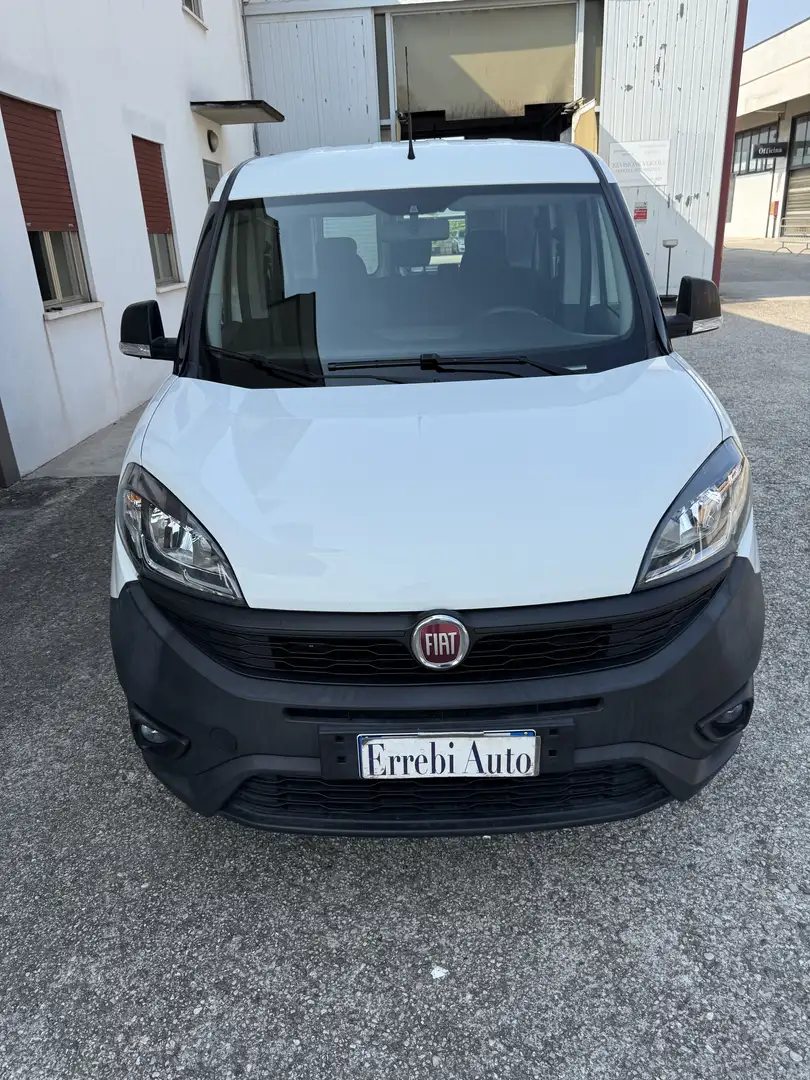 Fiat Doblo 1.3 mjt Easy 95cv my19 Per Neopatentati Blanc - 2