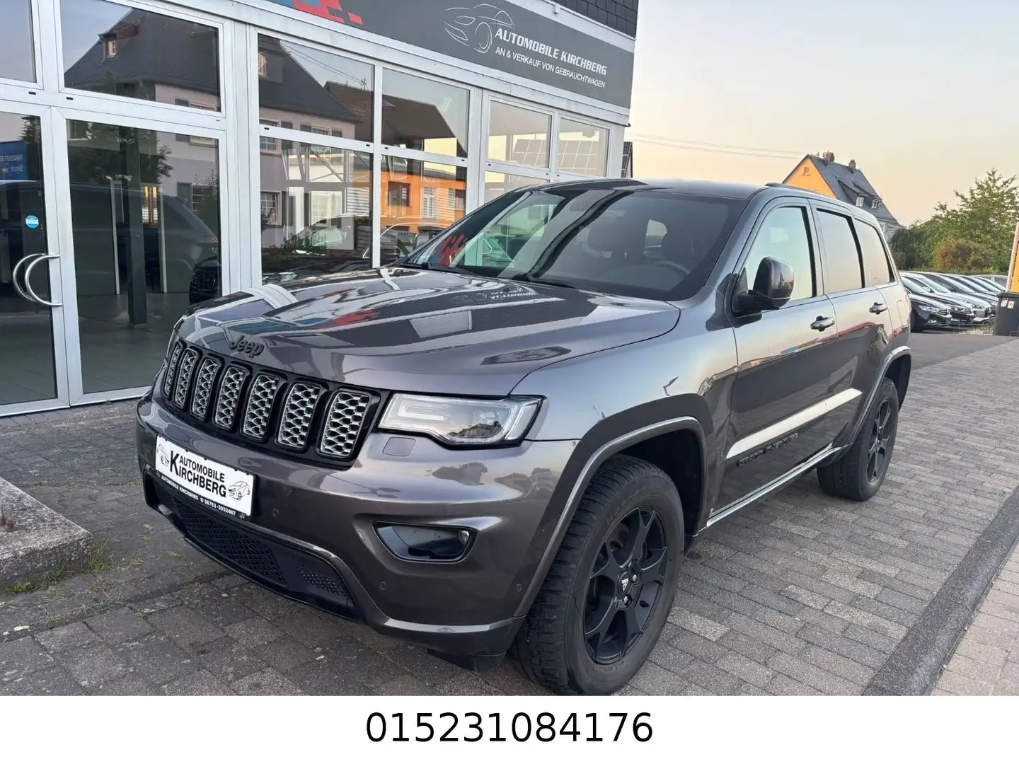Jeep Grand Cherokee 3.0 CRD Automatik+Vollaustattung+ Grau - 1